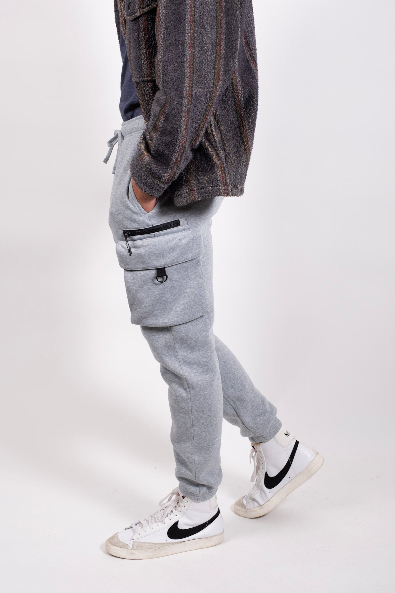 Cargo Pocket Men's Fleece Sweatpants
#color_heather grey