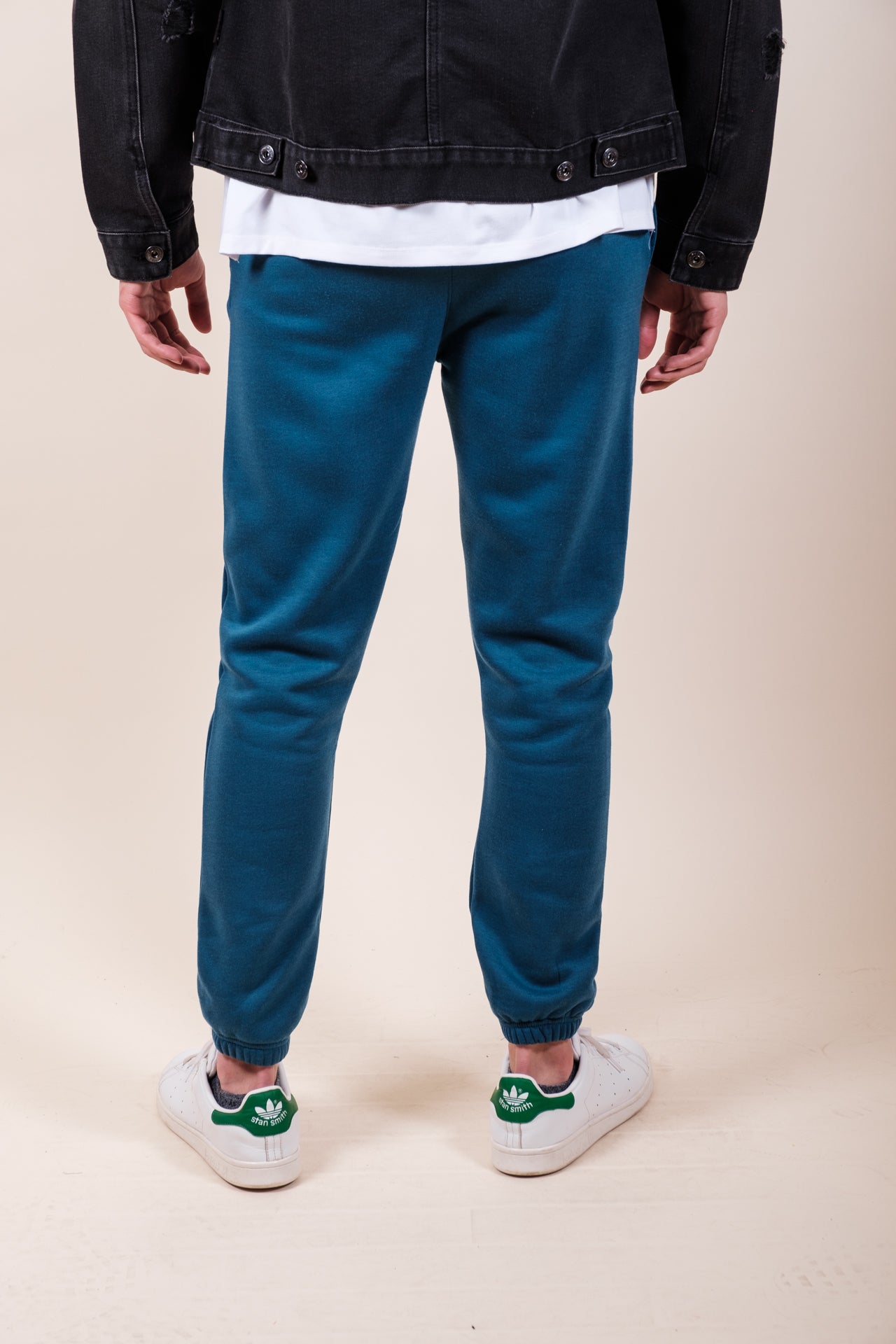 #color_dark teal