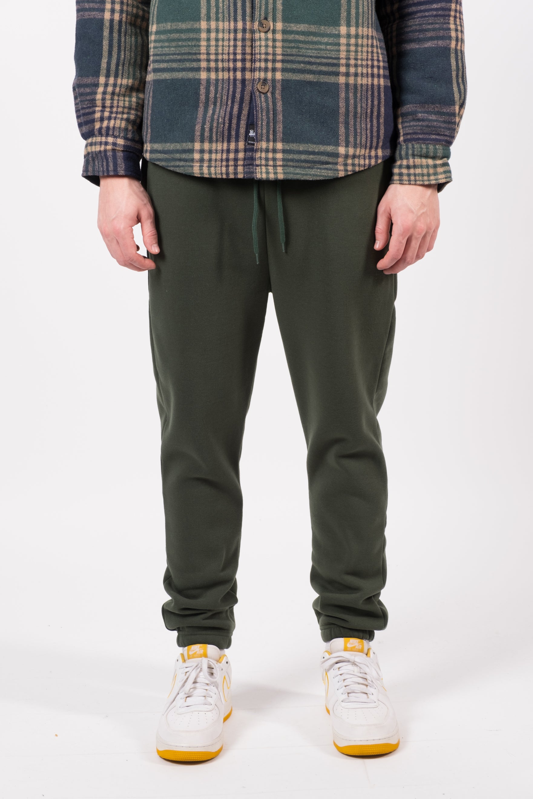 Soft and cozy poly fleece 2.0 men’s sweatpants
#color_hunter green