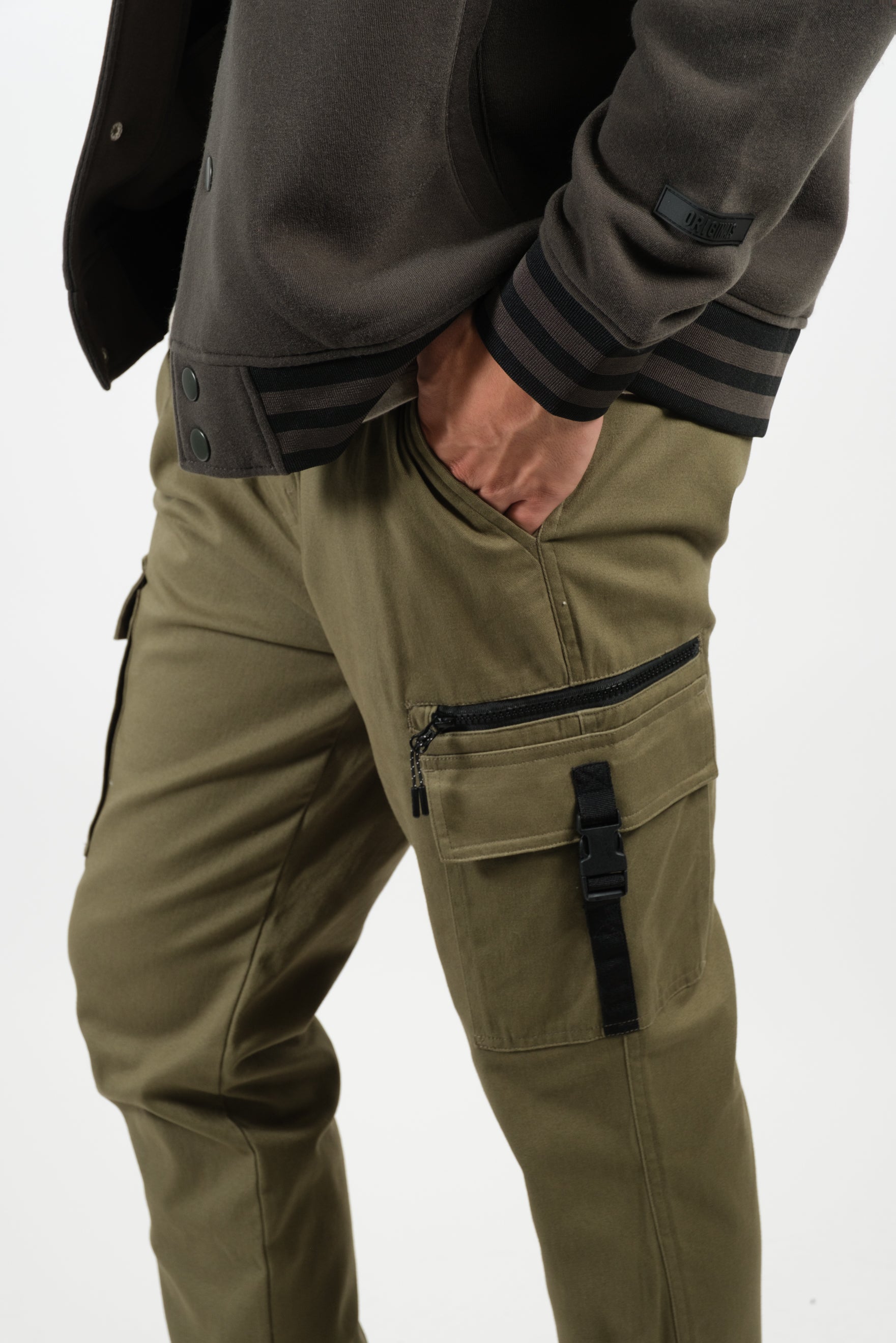 #color_olive