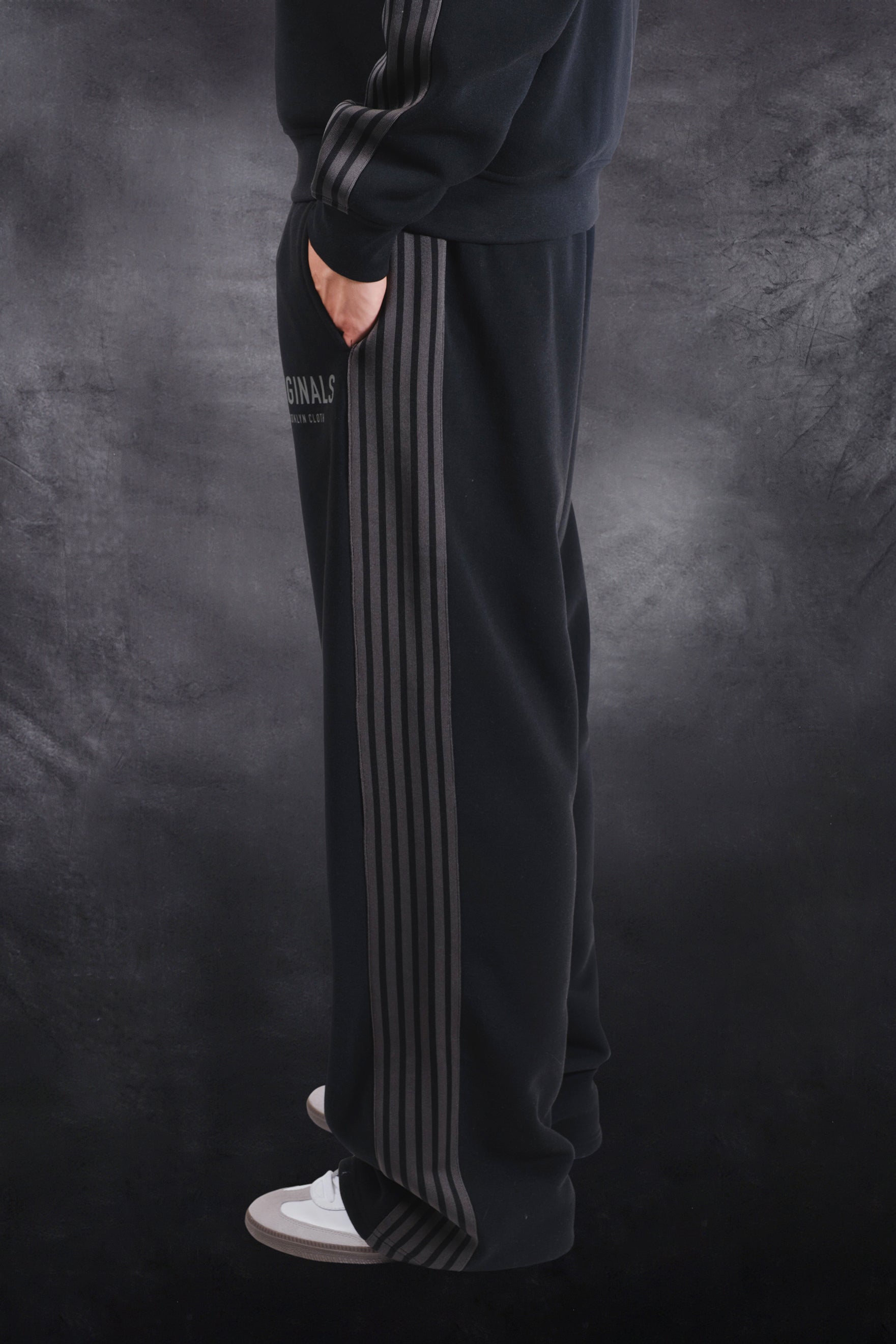 Warm fleece track pants with adjustable drawstring waist for men
#color_black