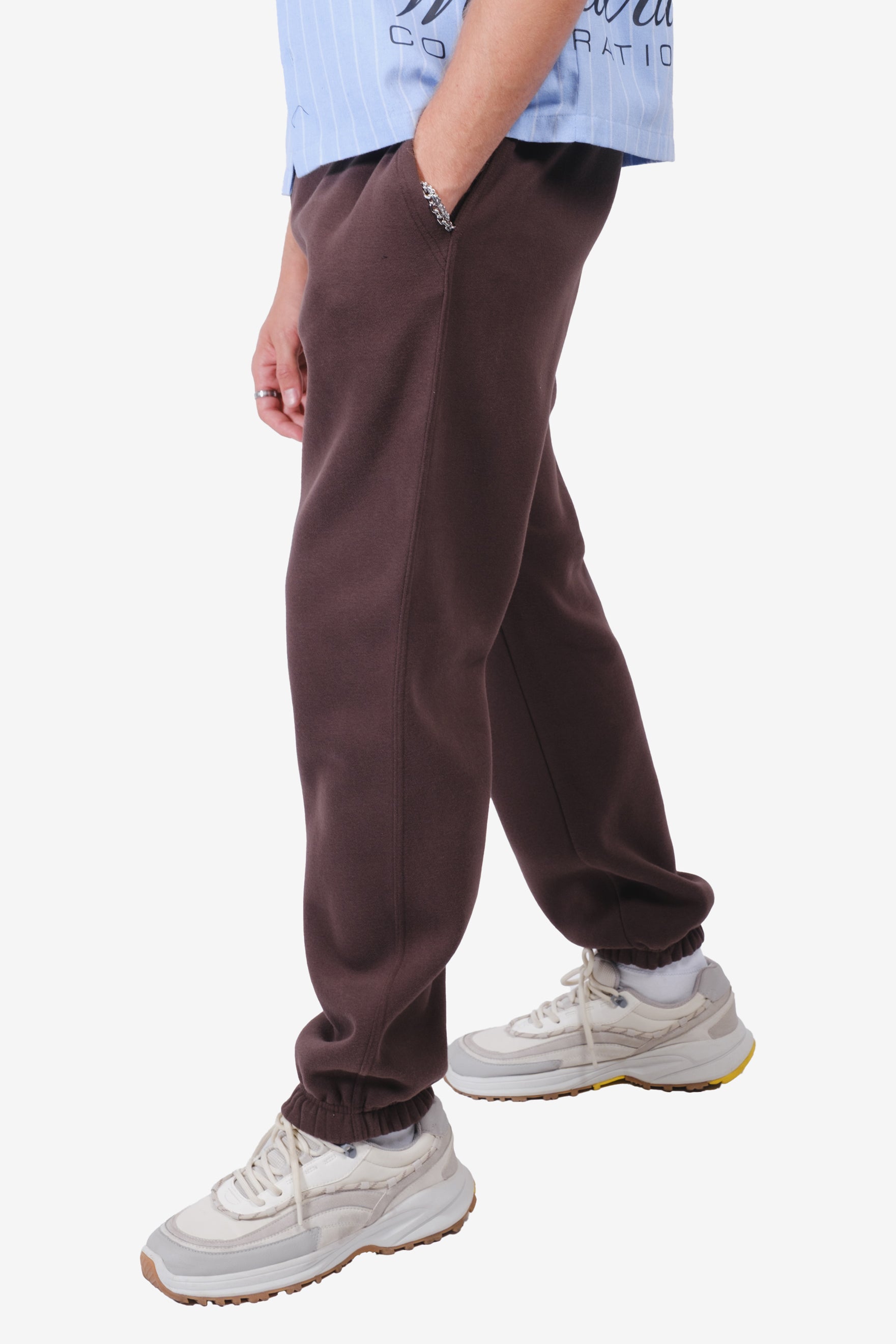 #color_brown