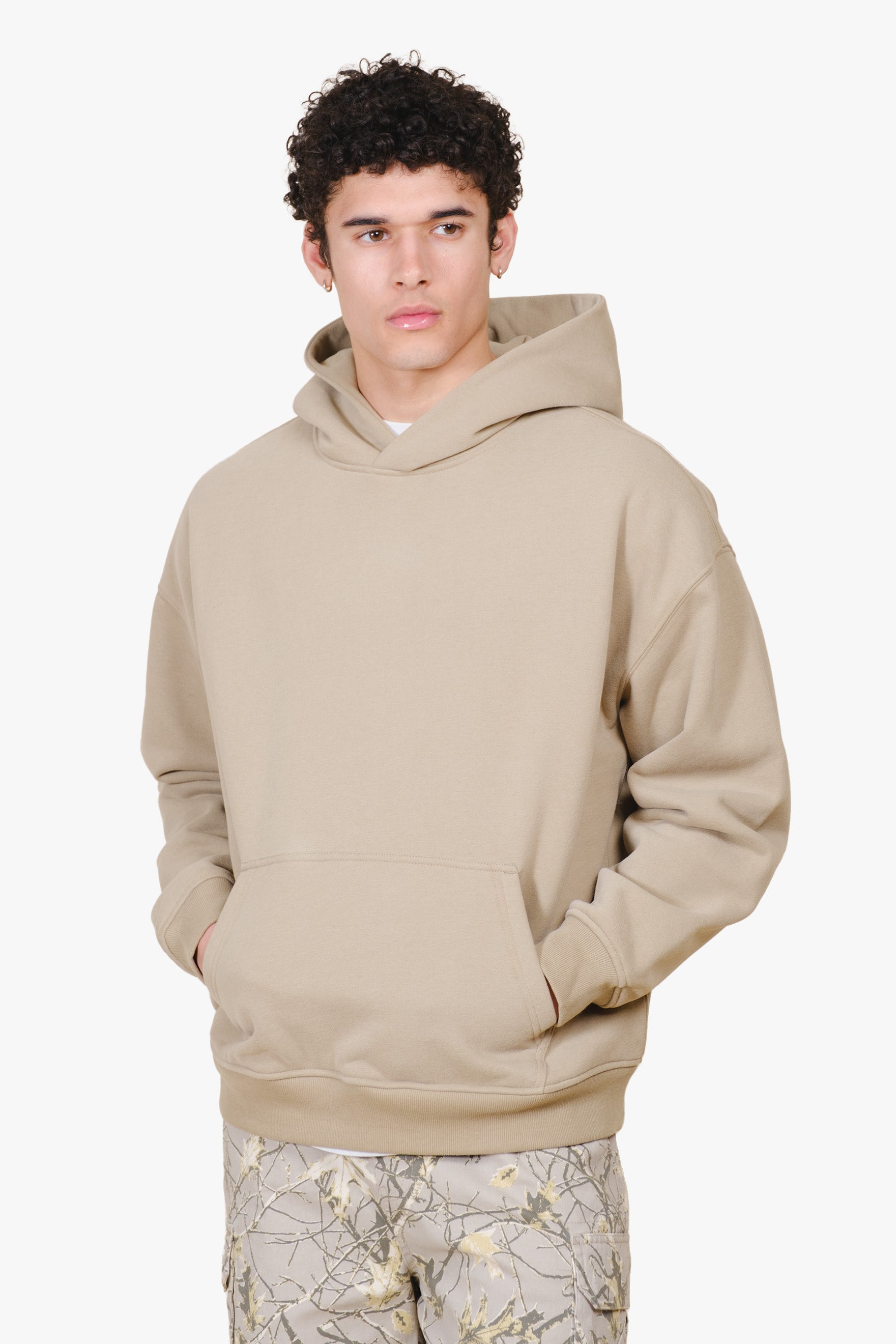 #color_olive gray