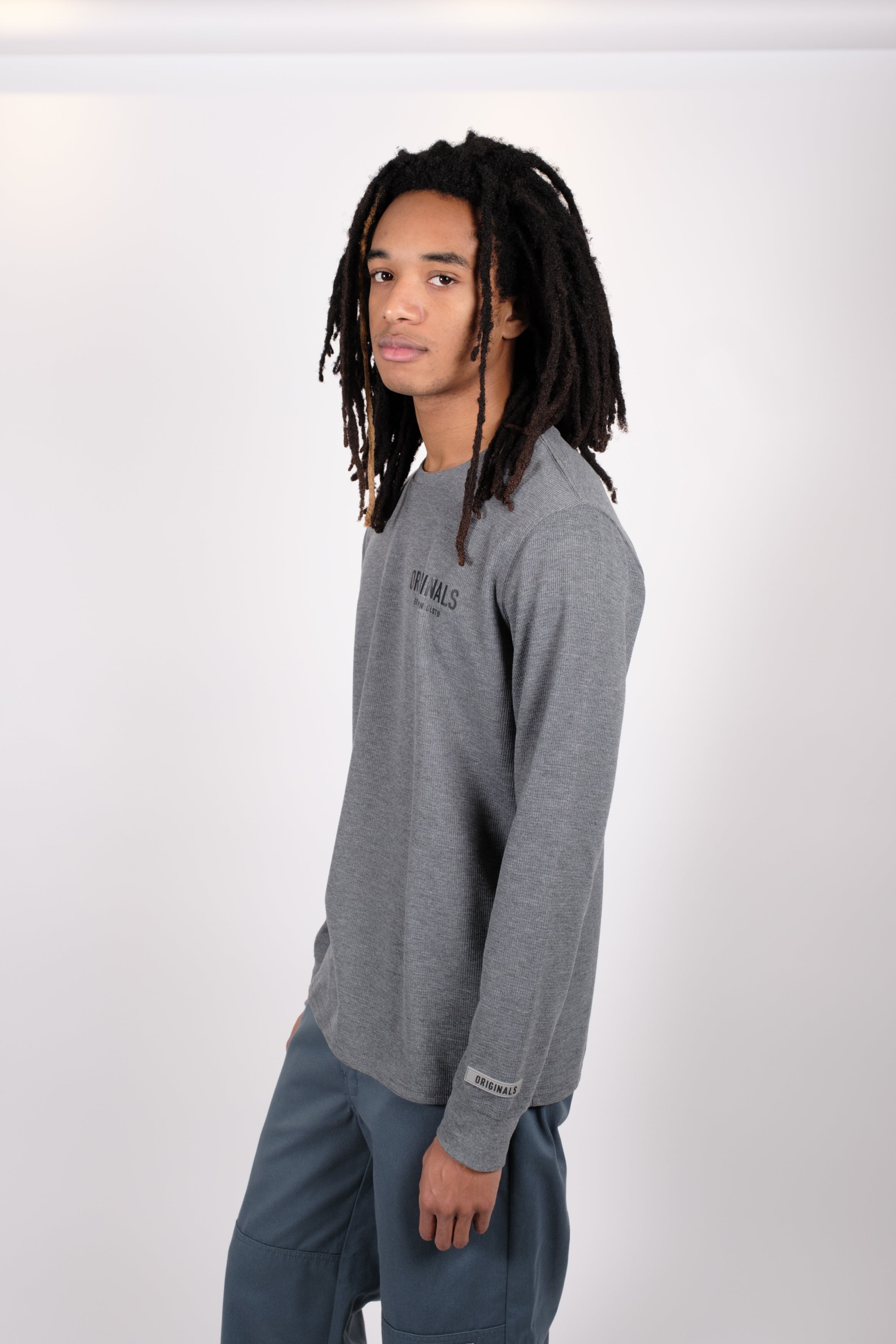 Originals Thermal for men by Brooklyn Cloth 
#color_charcoal heather
