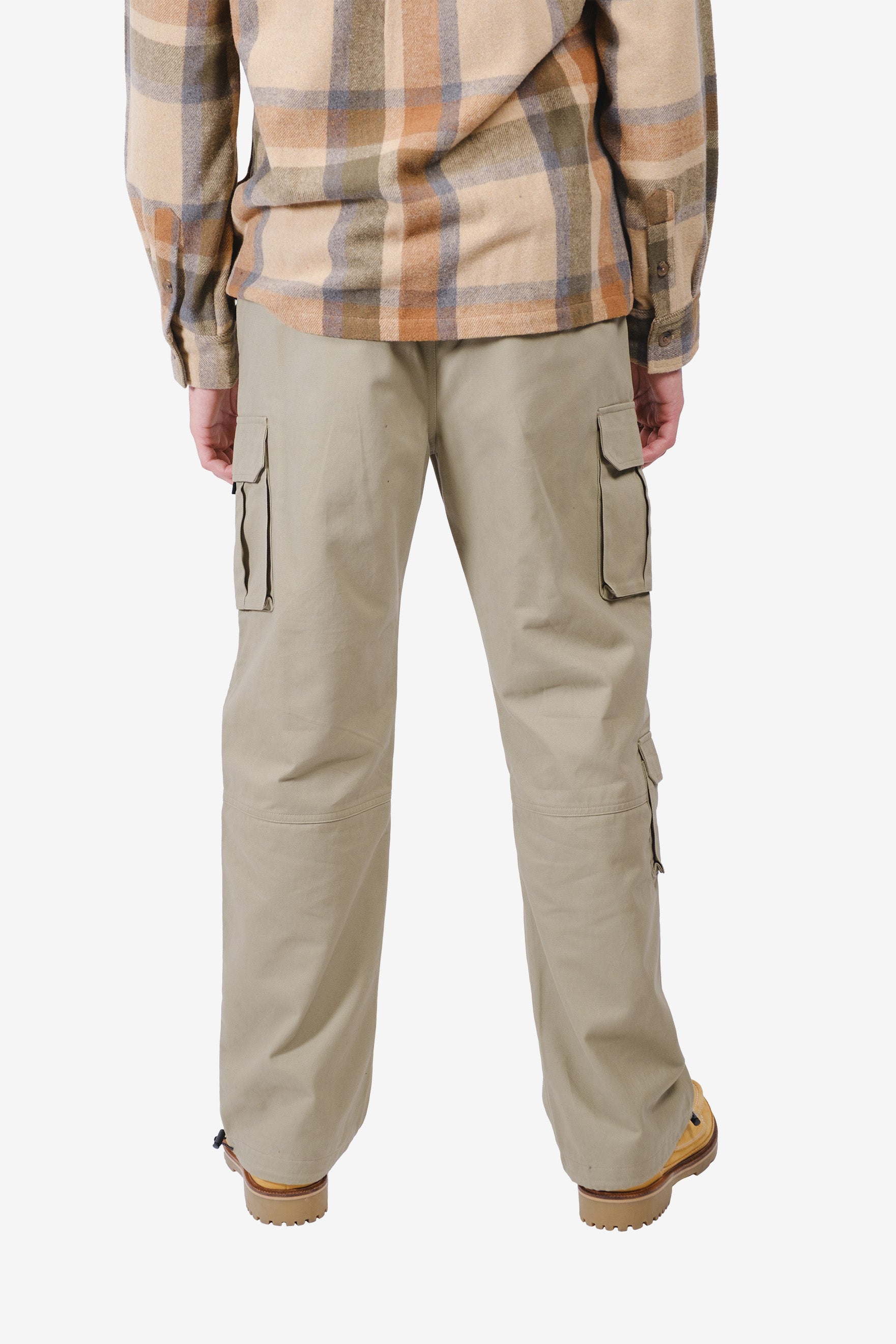 #color_olive gray