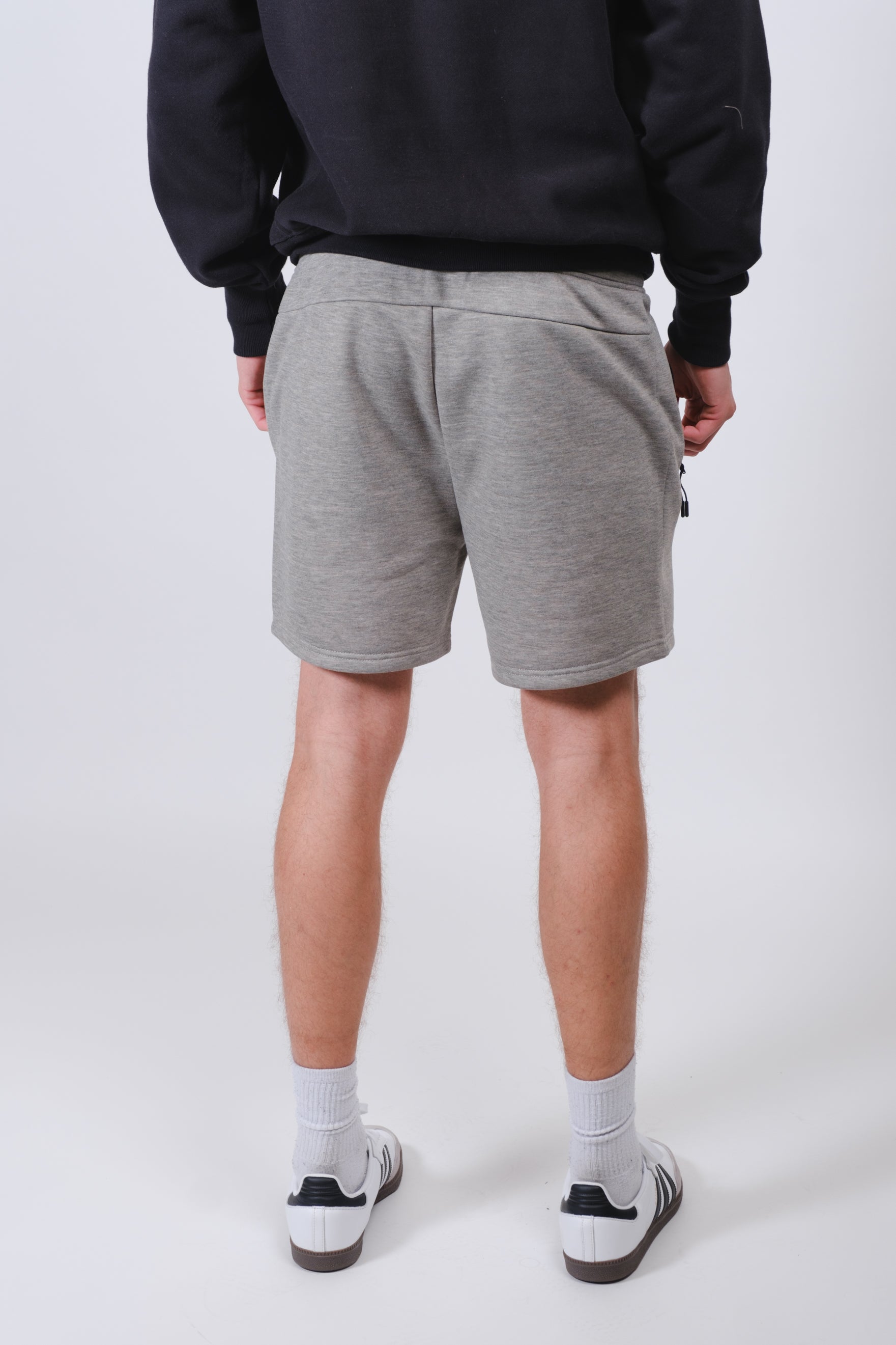 Men's 5 inch inseam shorts in grey with heat seal zip pocket
#color_dark oatmeal