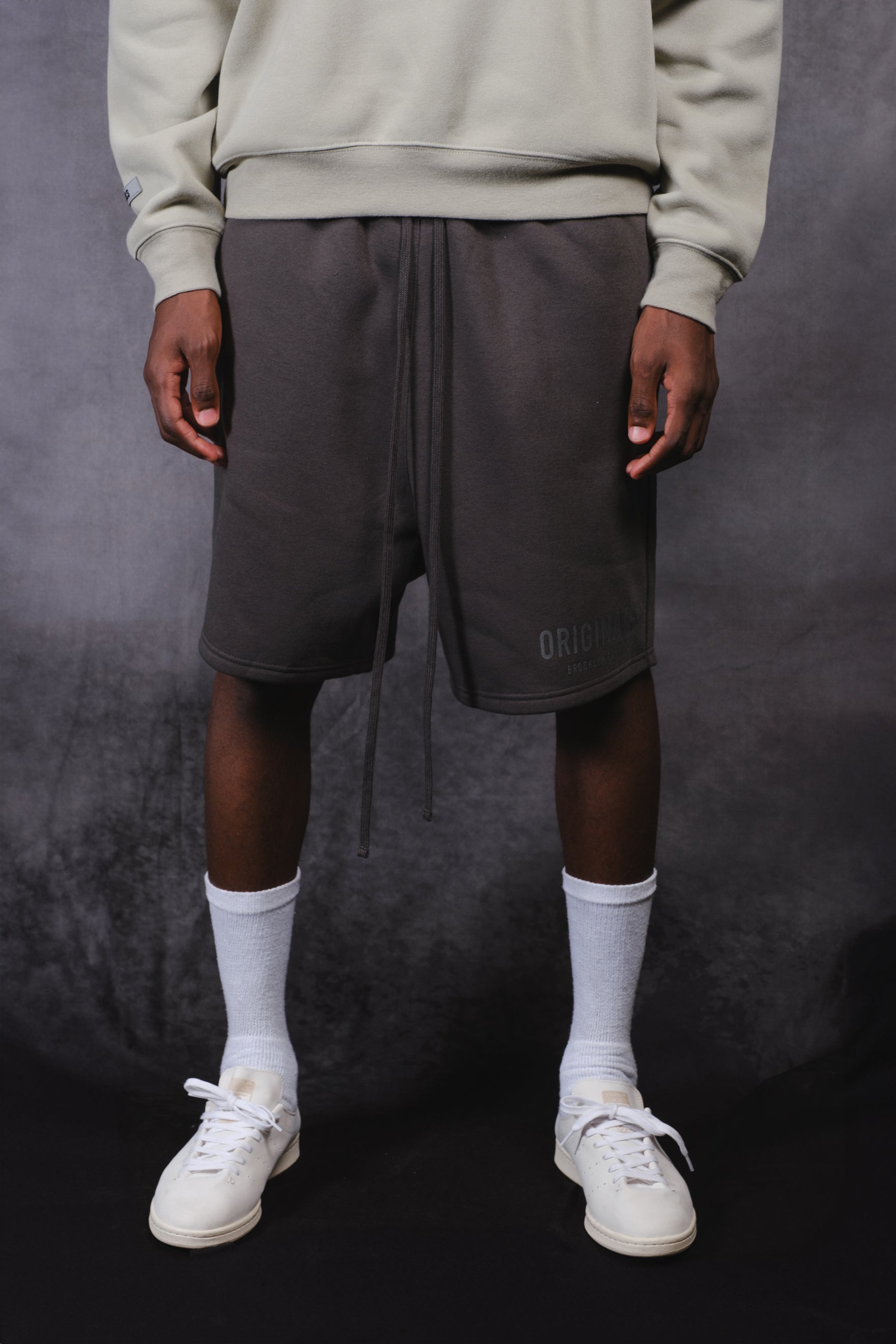 Men's Originals Fleece Shorts with side and back pockets
#color_dusty-black