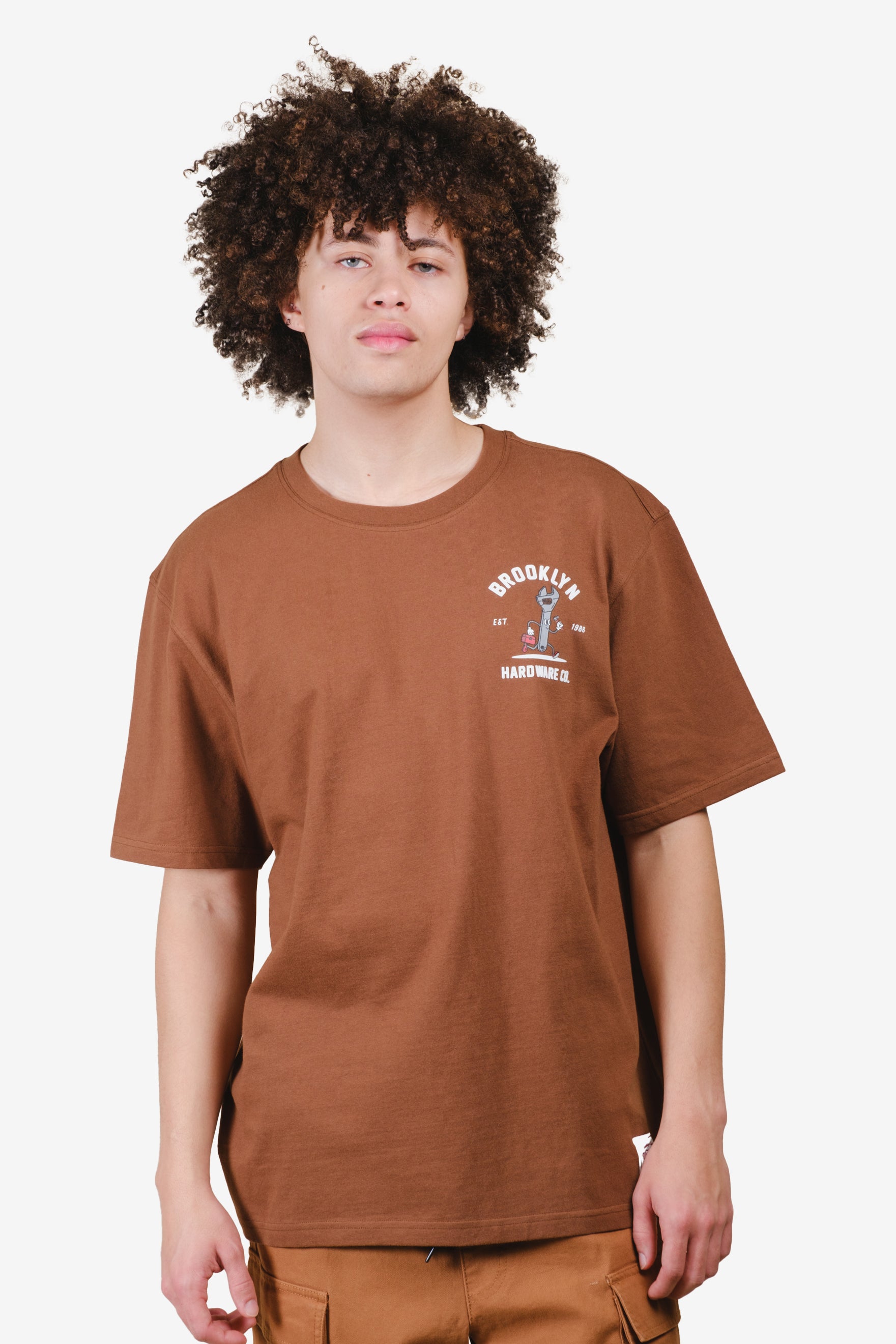 Premium heavyweight T shirt in toffee #color_toffee
