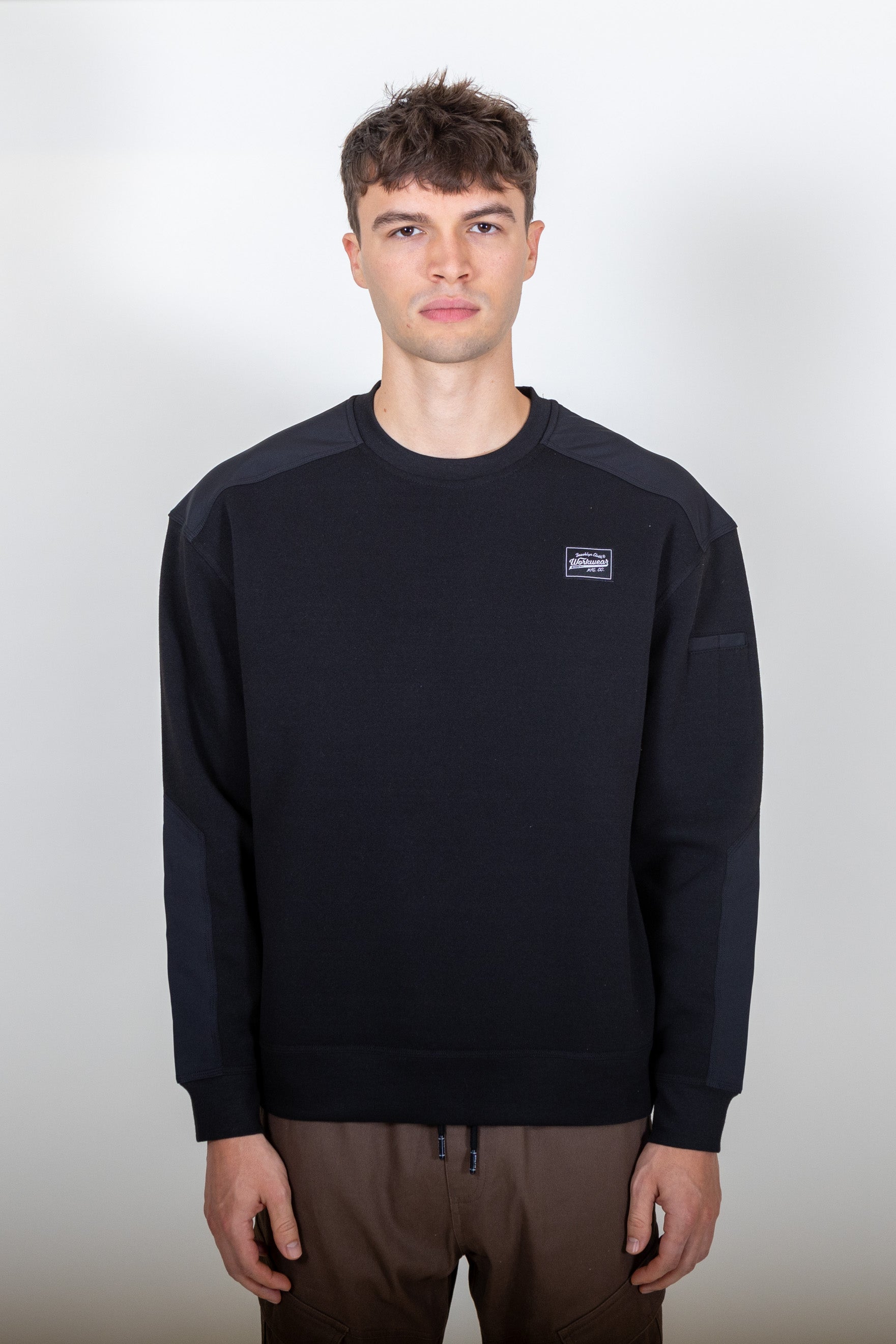 Workwear Blocked Fleece Crewneck
#color_black