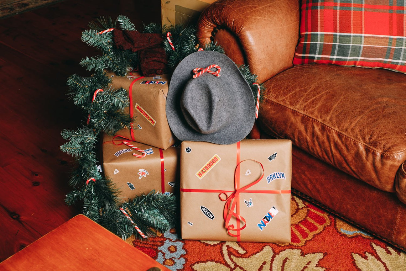 10 Gift Ideas for the Artist in your life