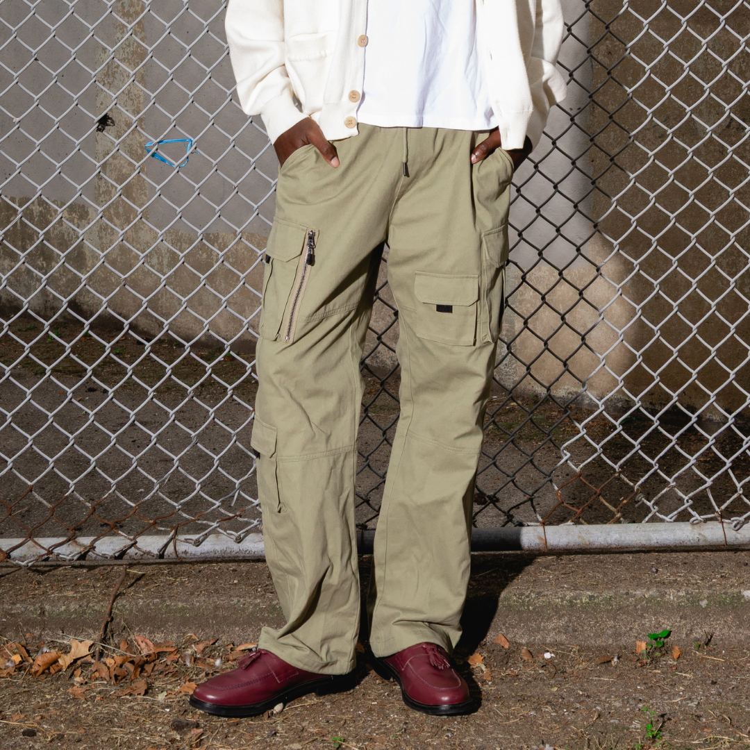 styling cargo pants