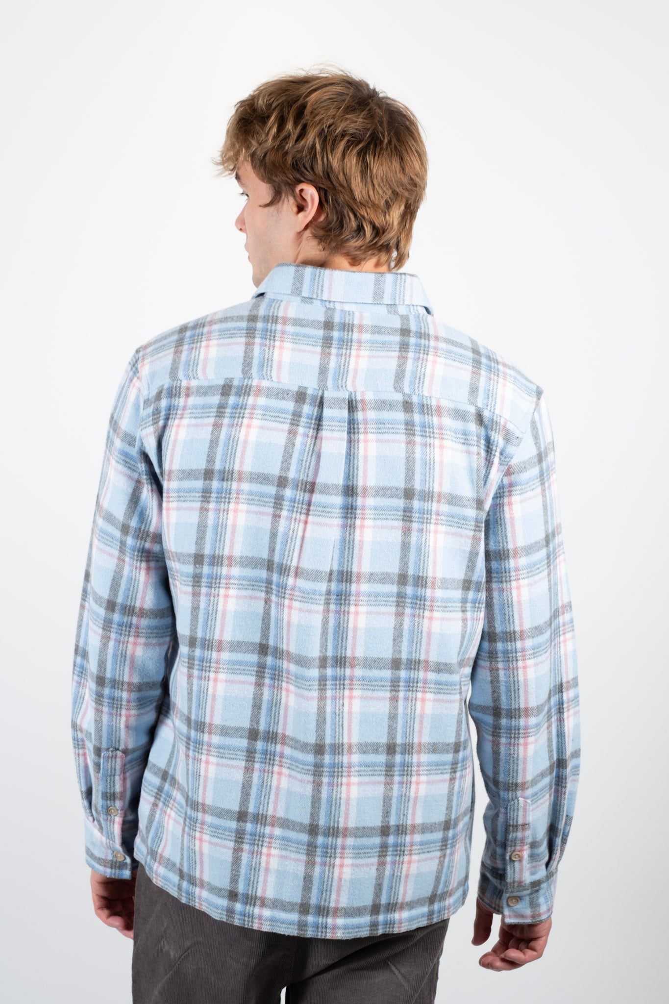 Heavy flannel jacket style shirt
#color_blue pink