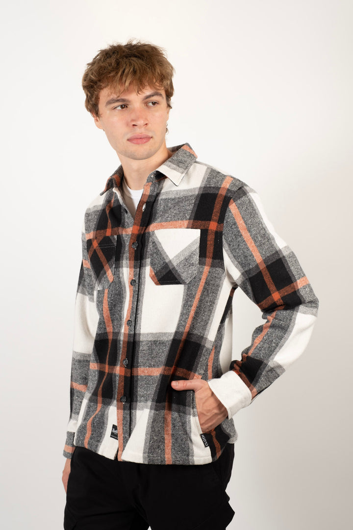 Heavy flannel with deep pockets and collar
#color_black-cream