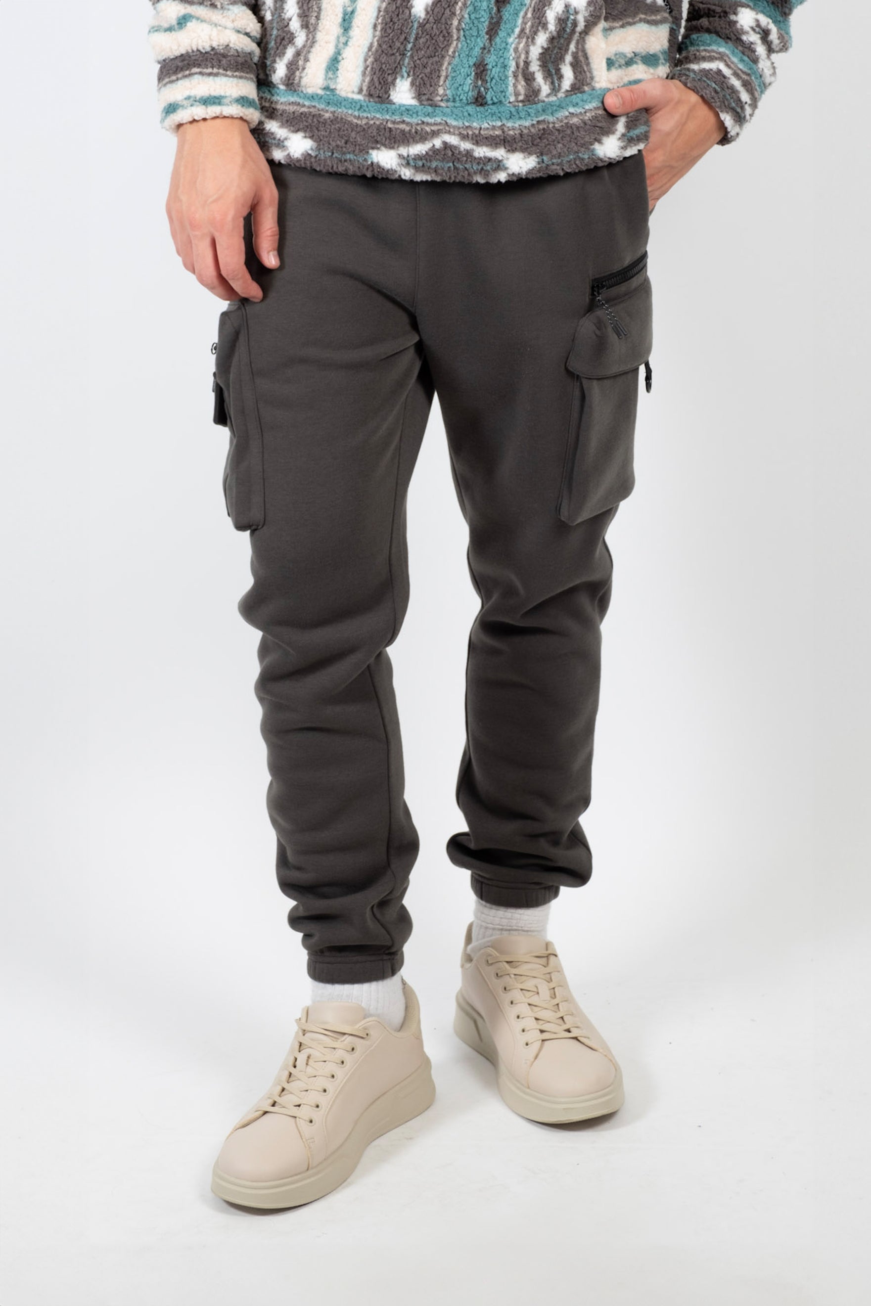 Zip Cargo Pocket Fleece Sweatpants
#color_dusty black