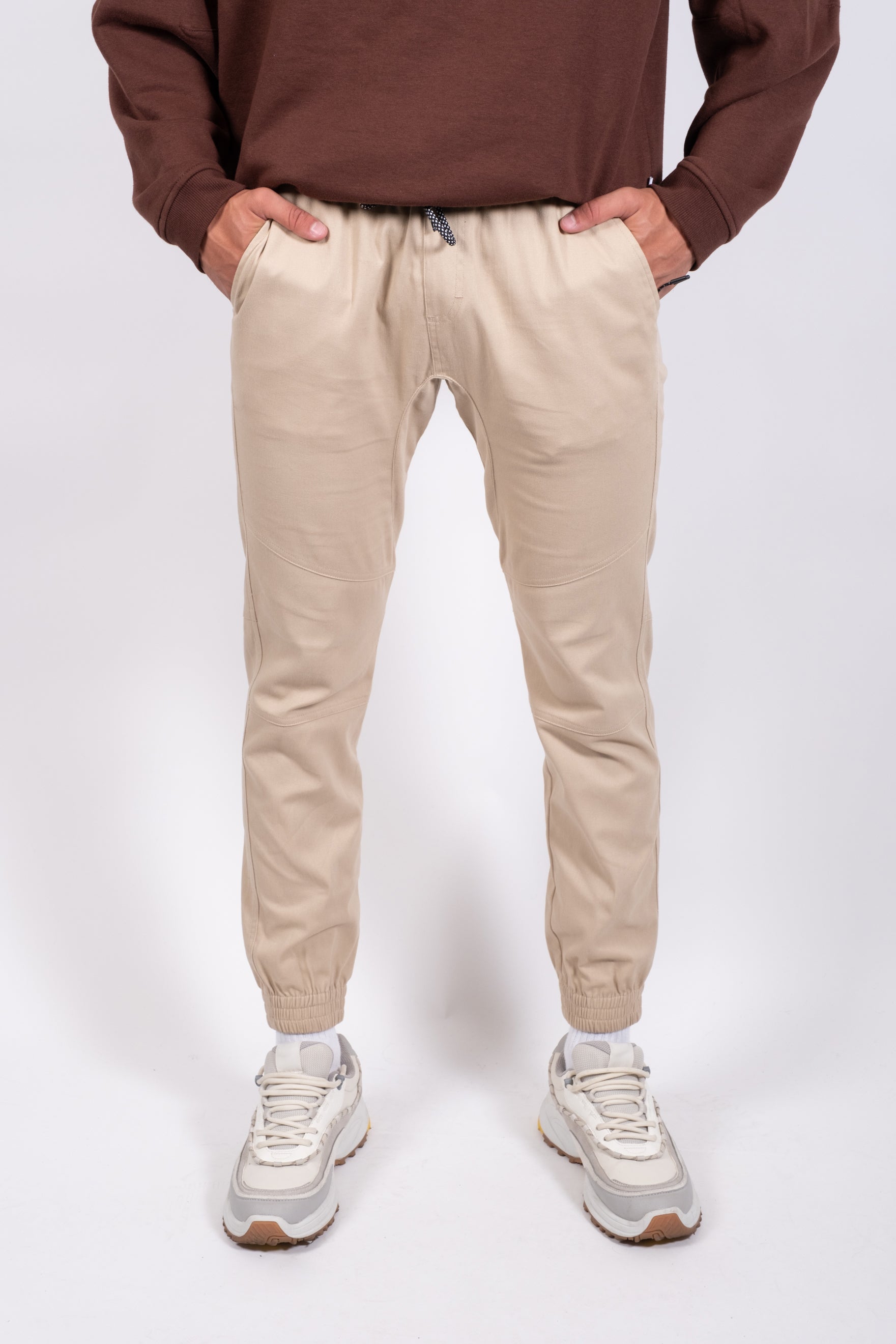 Men's black Side Pocket Zip Twill Jogger 2.0 with elastic waistband
#color_khaki