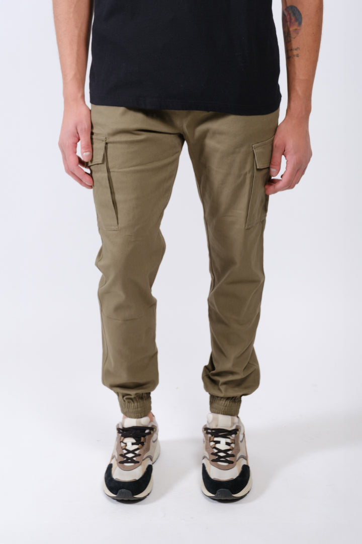 Men's black cargo pocket twill jogger with elastic waistband and adjustable drawstrings
#color_olive