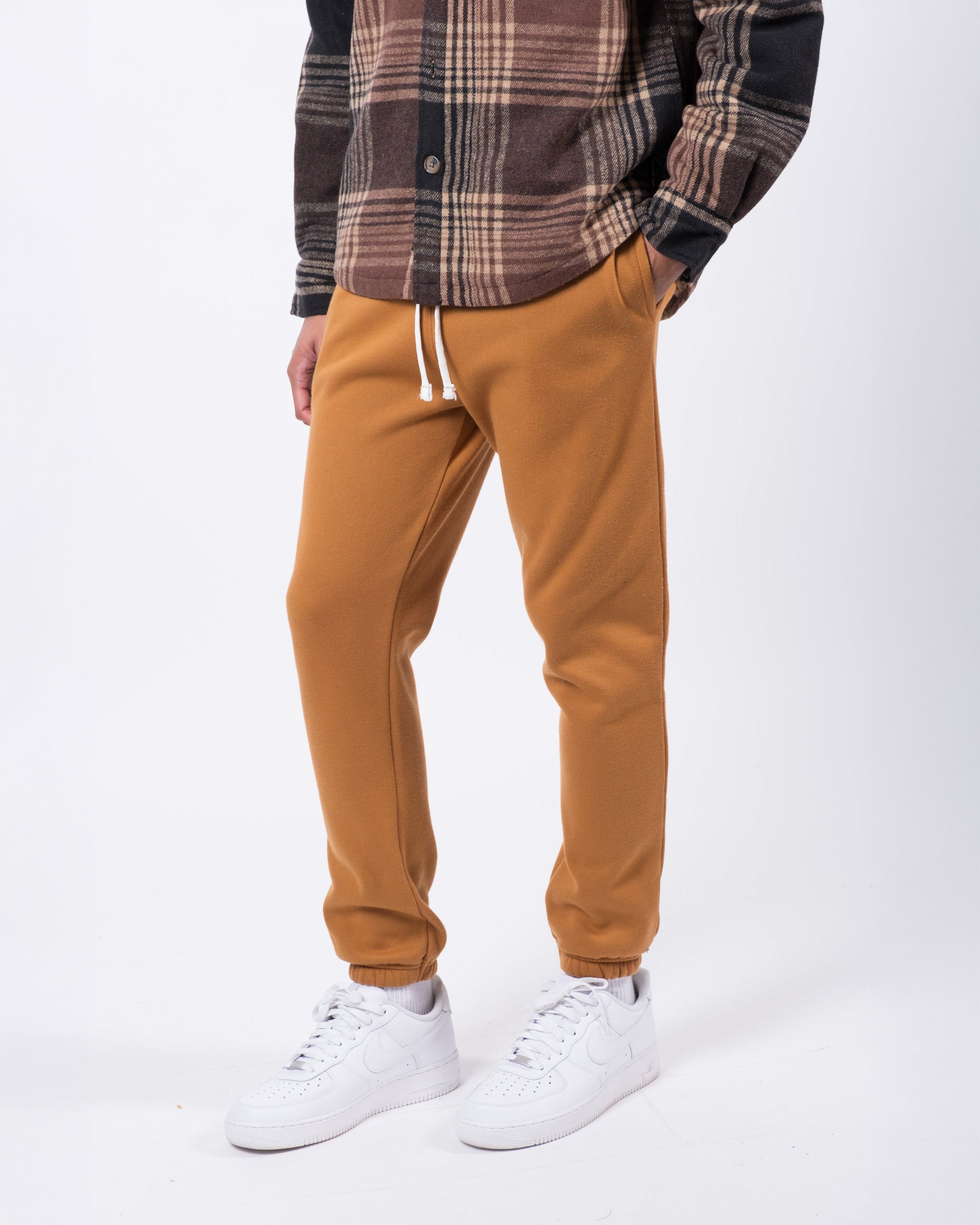 #color_camel
