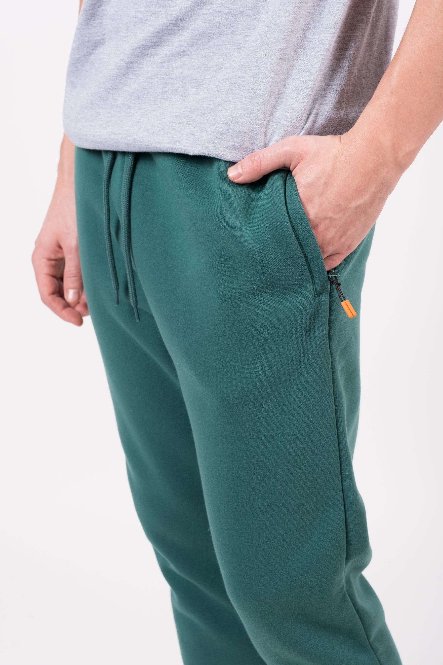 Men’s 2.0 poly fleece casual sweatpants
#color_forrest-green