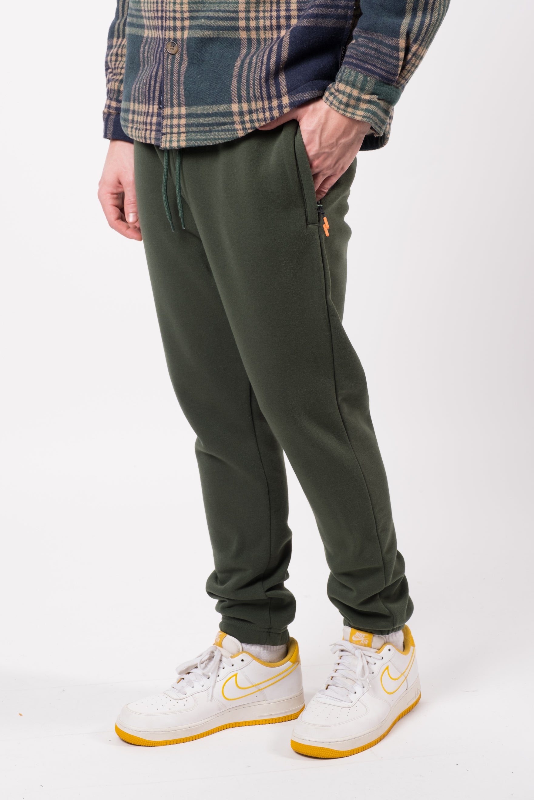 2.0 men’s poly fleece pants with soft feel
#color_hunter green
