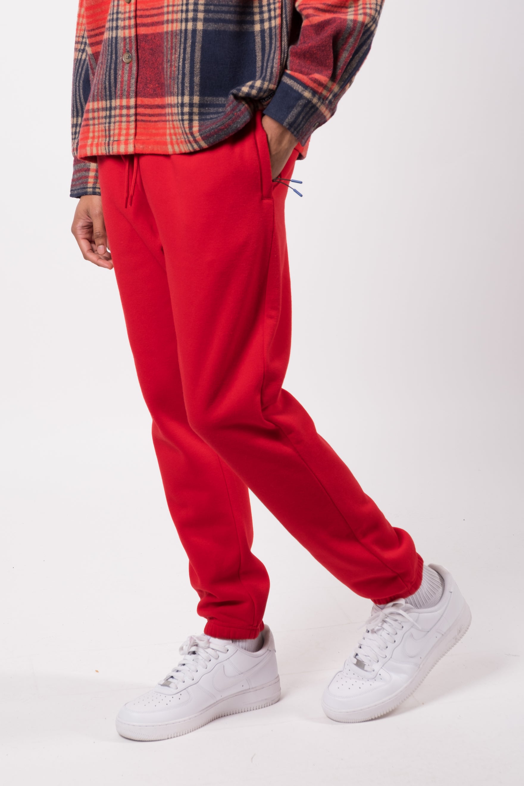 Soft poly fleece men’s 2.0 lounge pants
#color_red