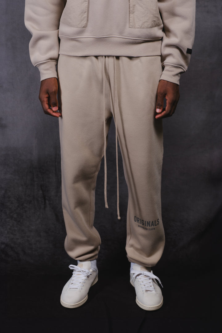 Originals fleece sweatpants
#color_pumice-stone