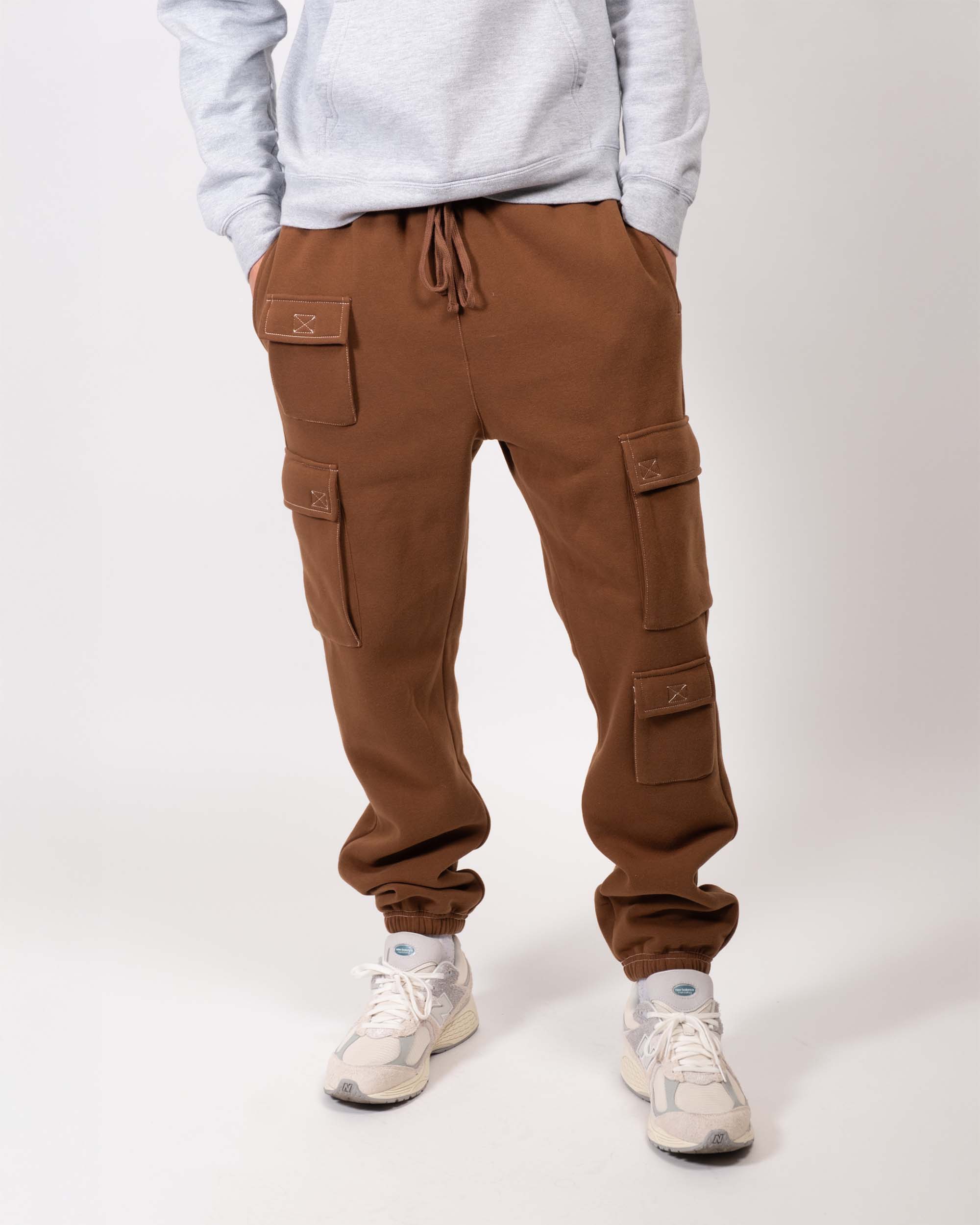 Contrast Stich Cargo Sweatpant | Men's Bottoms | Brooklyn Cloth