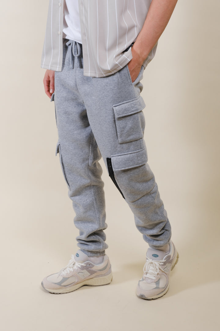 Men's Utility Fleece Cargo Sweatpants #color_heather-grey