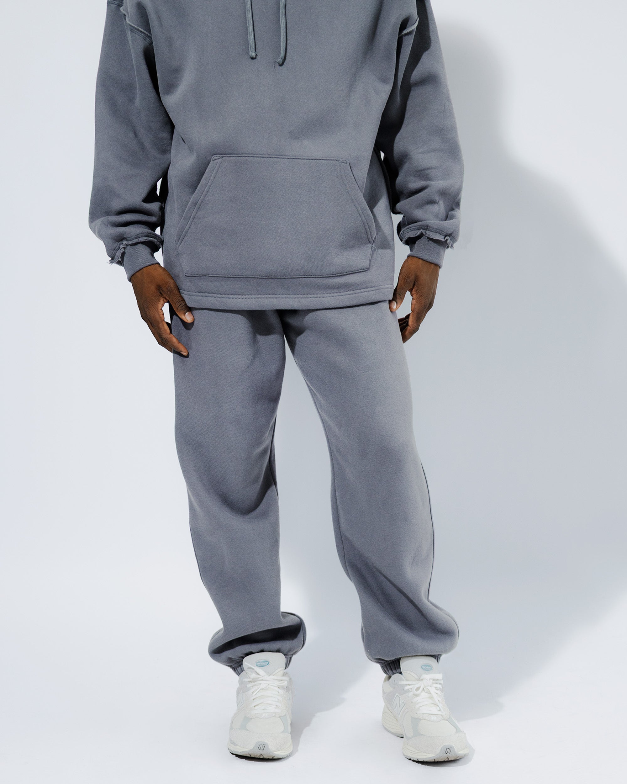 #color_steel-grey