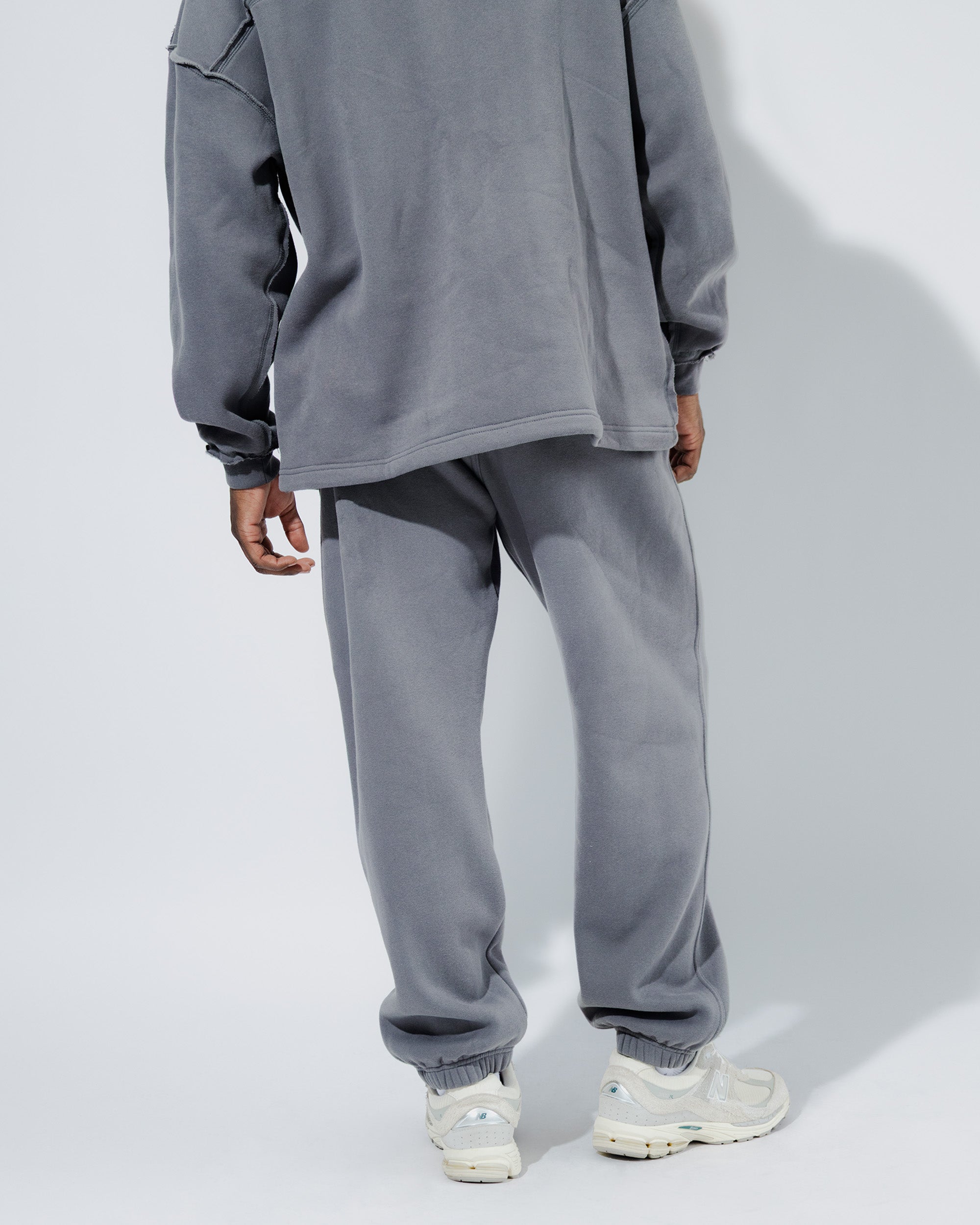 #color_steel-grey