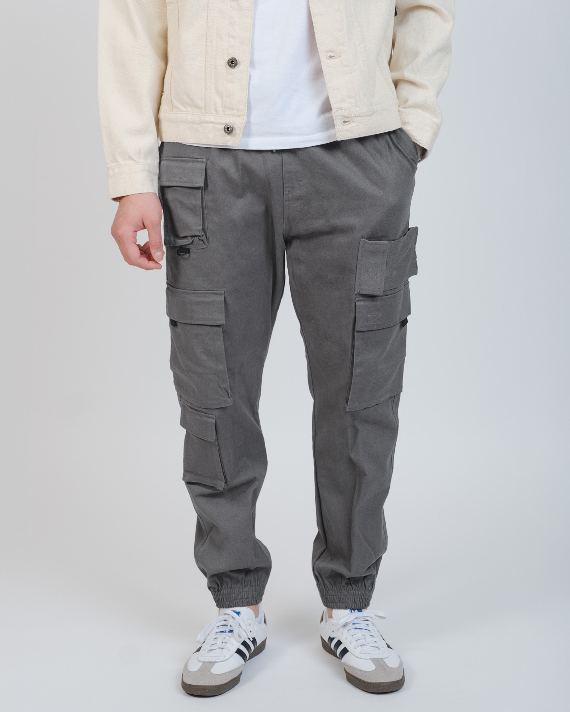 #color_charcoal-grey