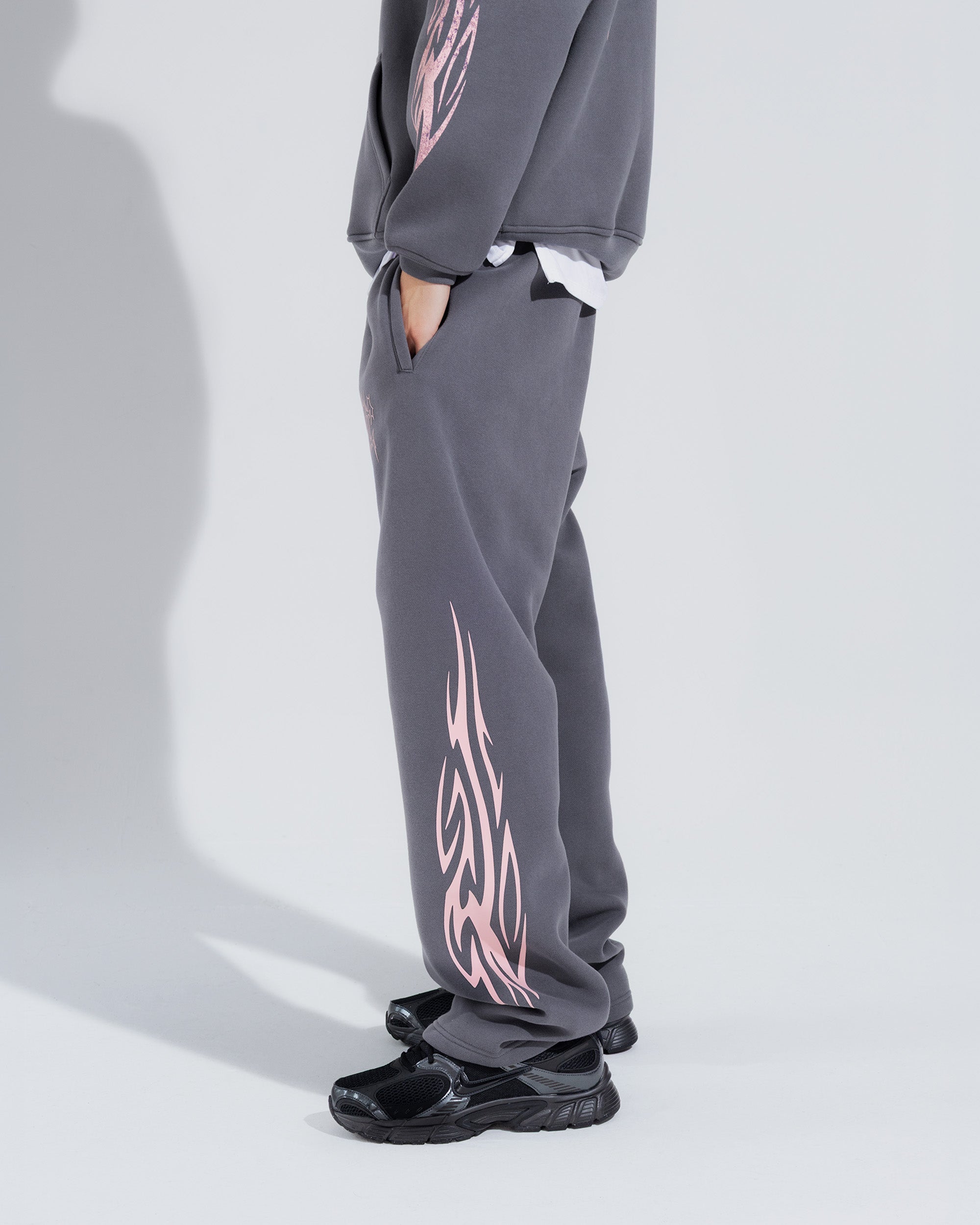 #color_steel-grey