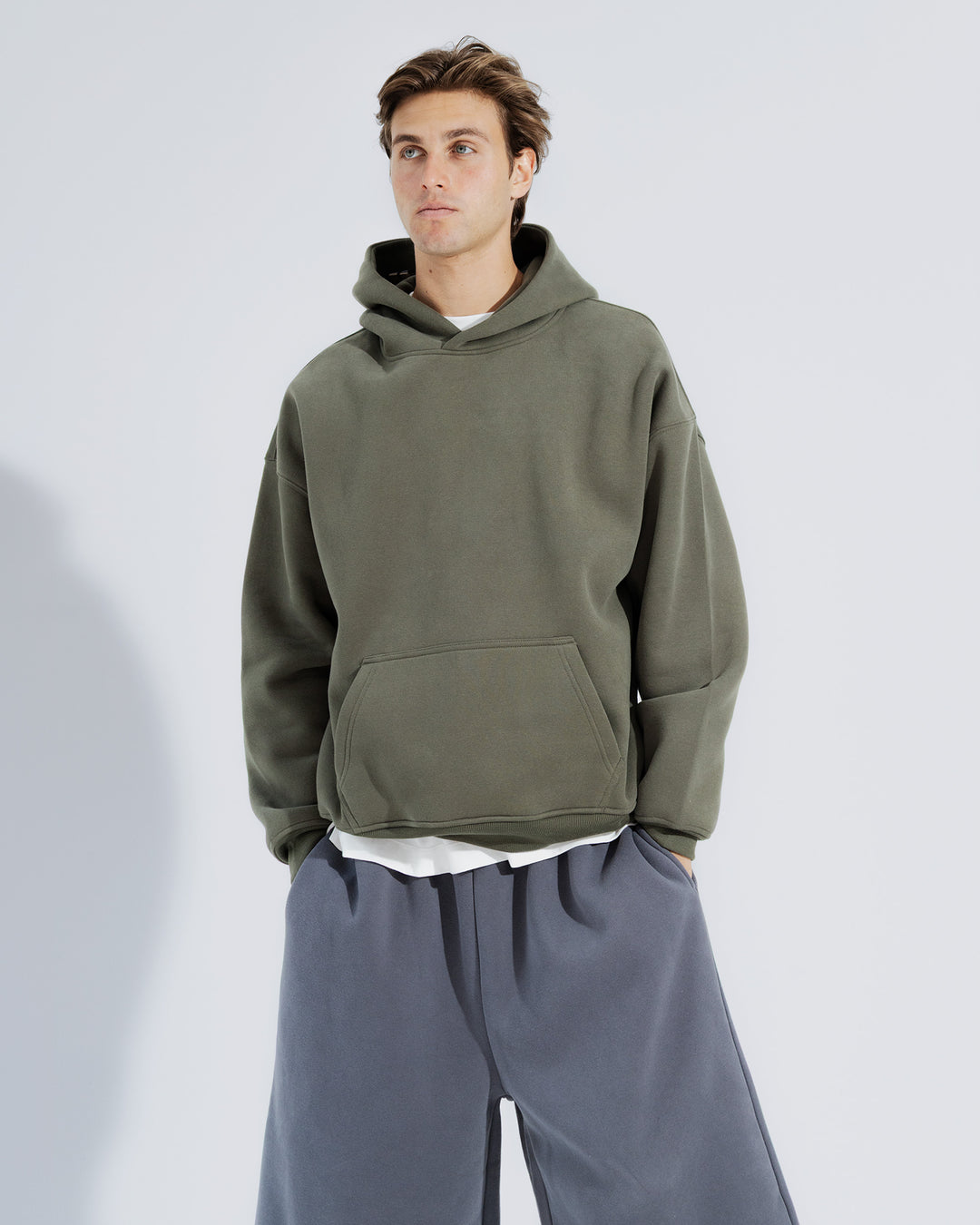 The Daily Heavyweight Pullover Hoodie - Army Green