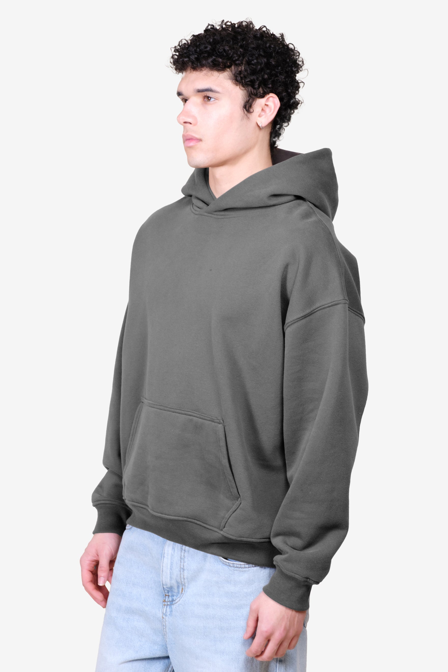 #color_steel gray