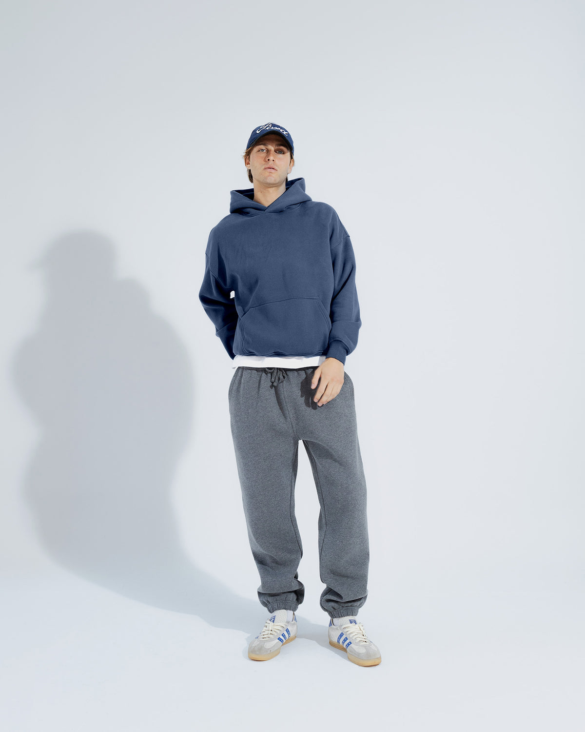 Heavy Weight Pullover Hoodie in Vintage indigo