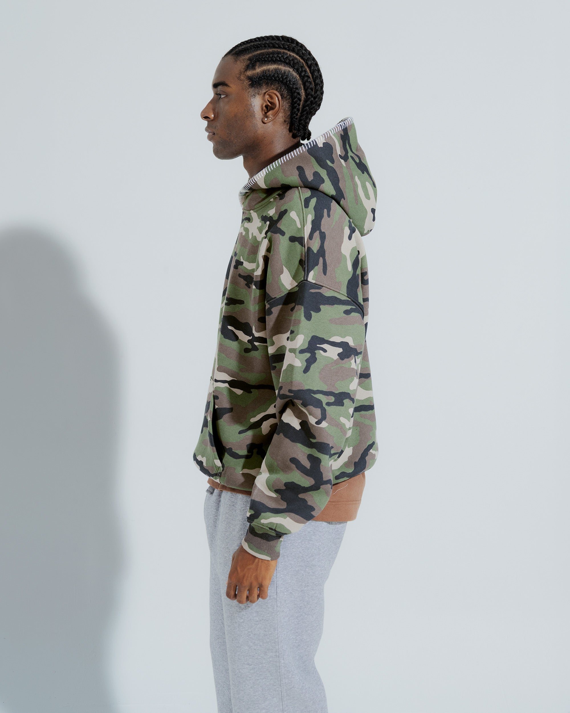 Stitched Heavy Weight Pullover Hoodie in Woodlawn camo