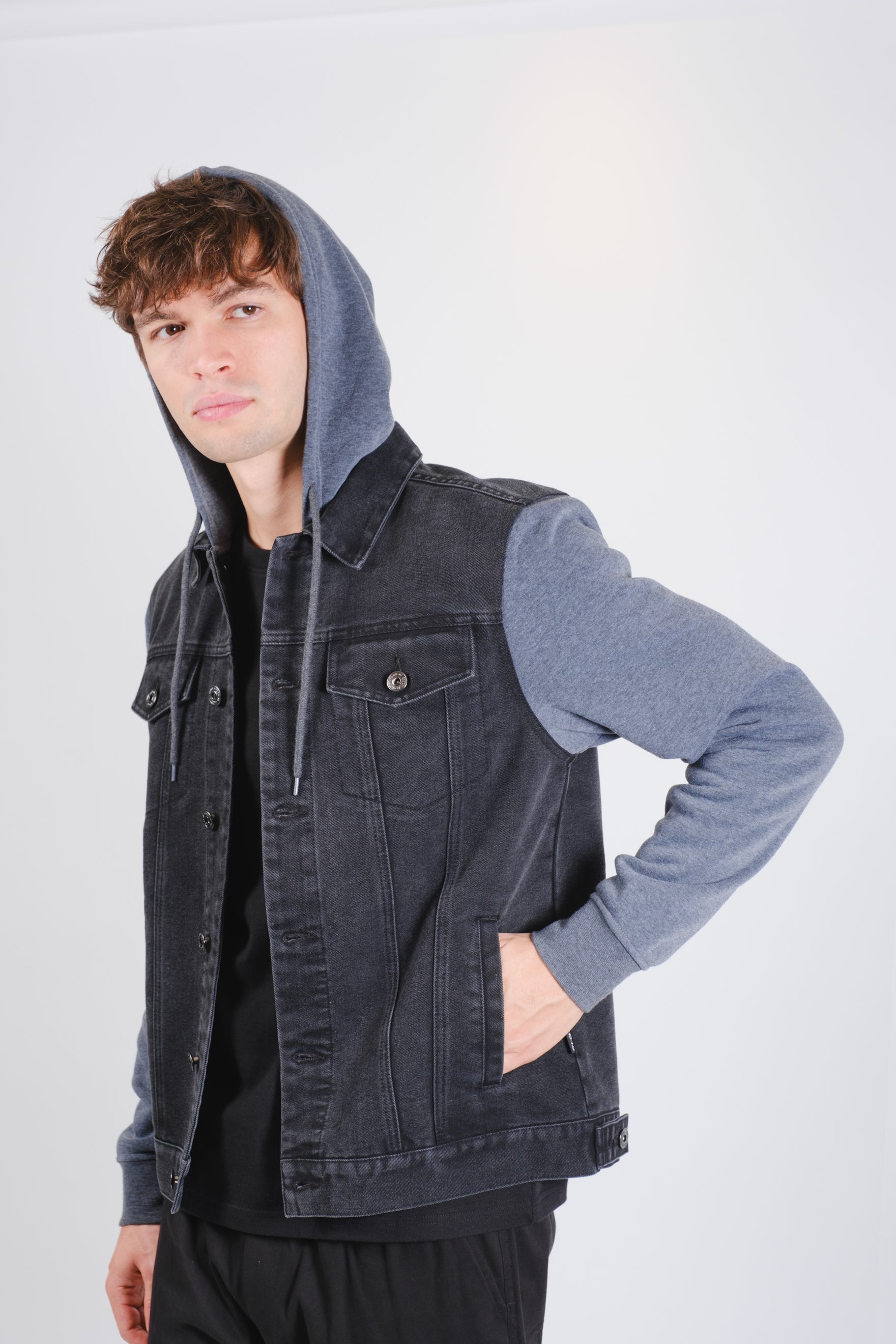 Knit Sleeve Men's Denim Jacket
#color_black stone wash