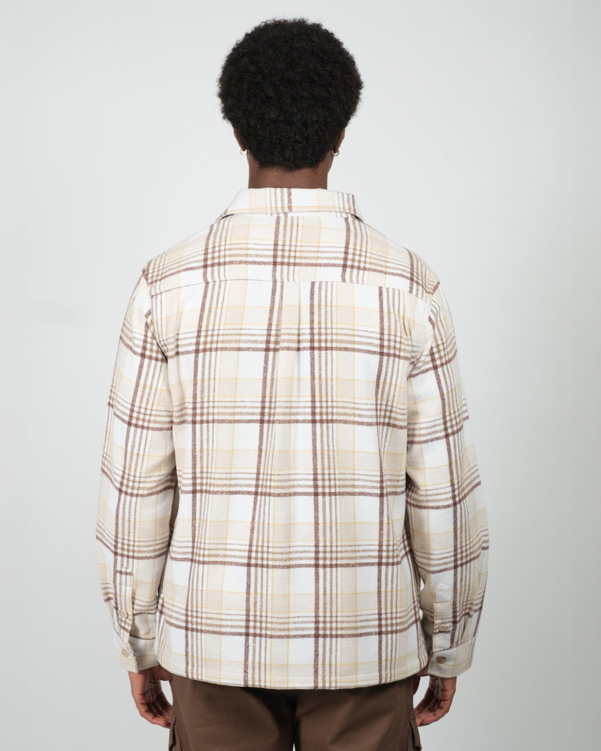 Warm, breathable heavy flannel shacket
#color_cream