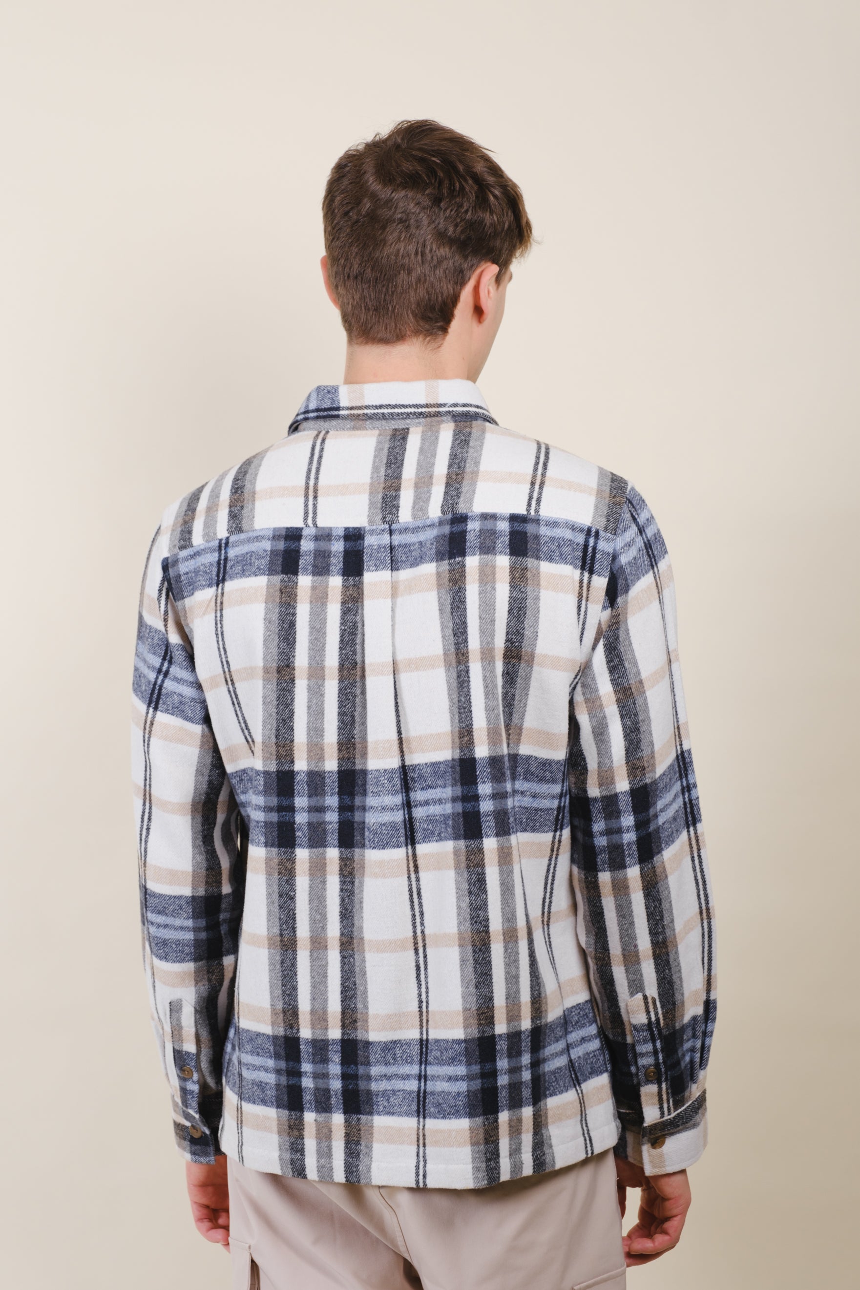 Cozy fall-ready heavy flannel shacket
#color_ivory