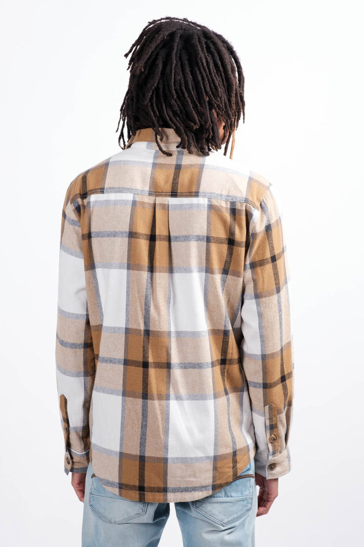 Men’s flannel shirt jacket with cozy thermal lining
#color_brown