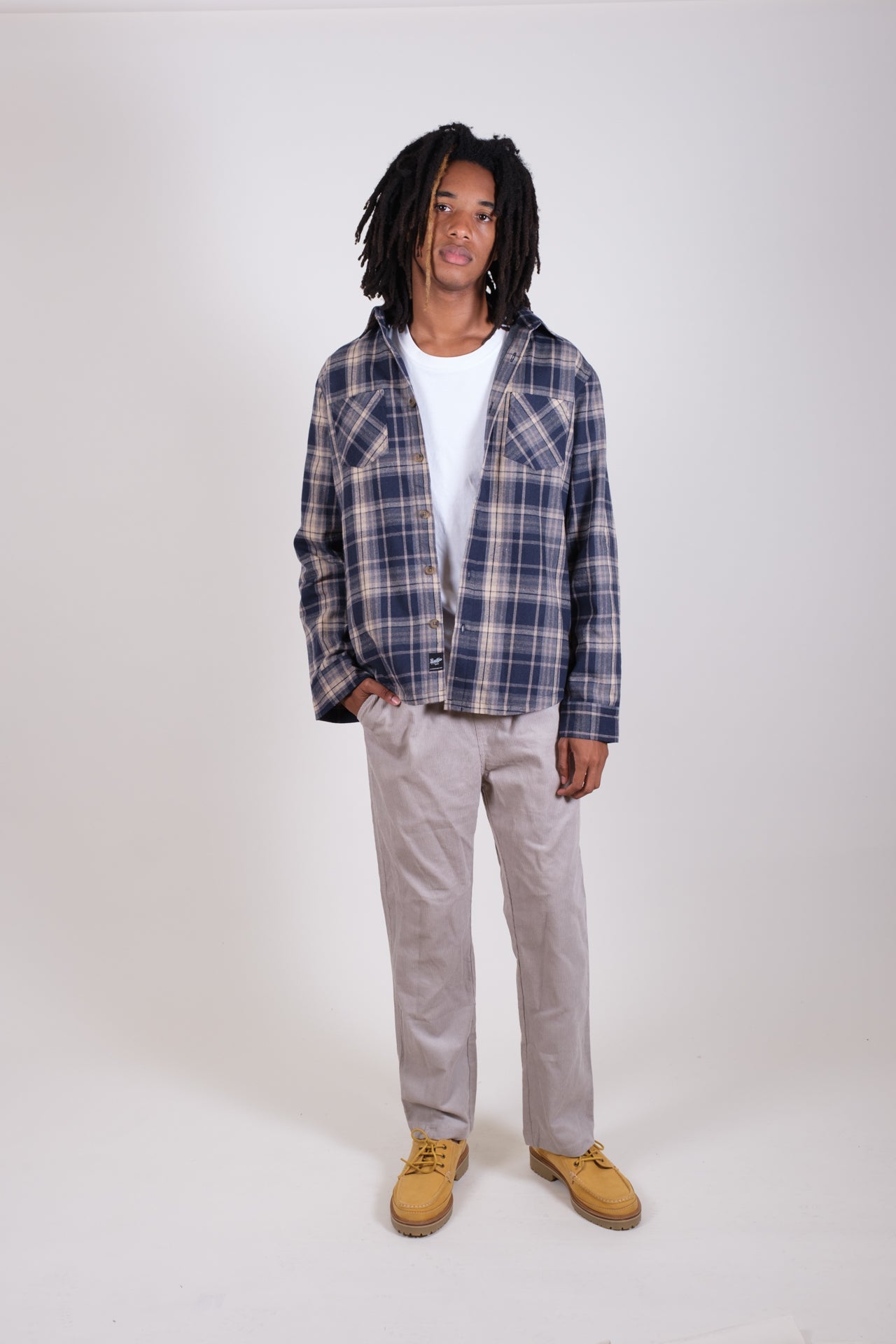 Men’s flannel jacket with built-in thermal lining
#color_navy