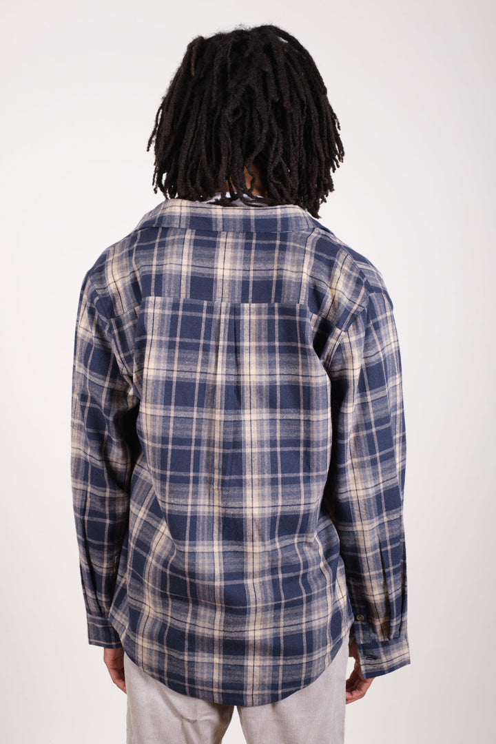 Flannel shirt jacket with thermal insulation for men
#color_navy