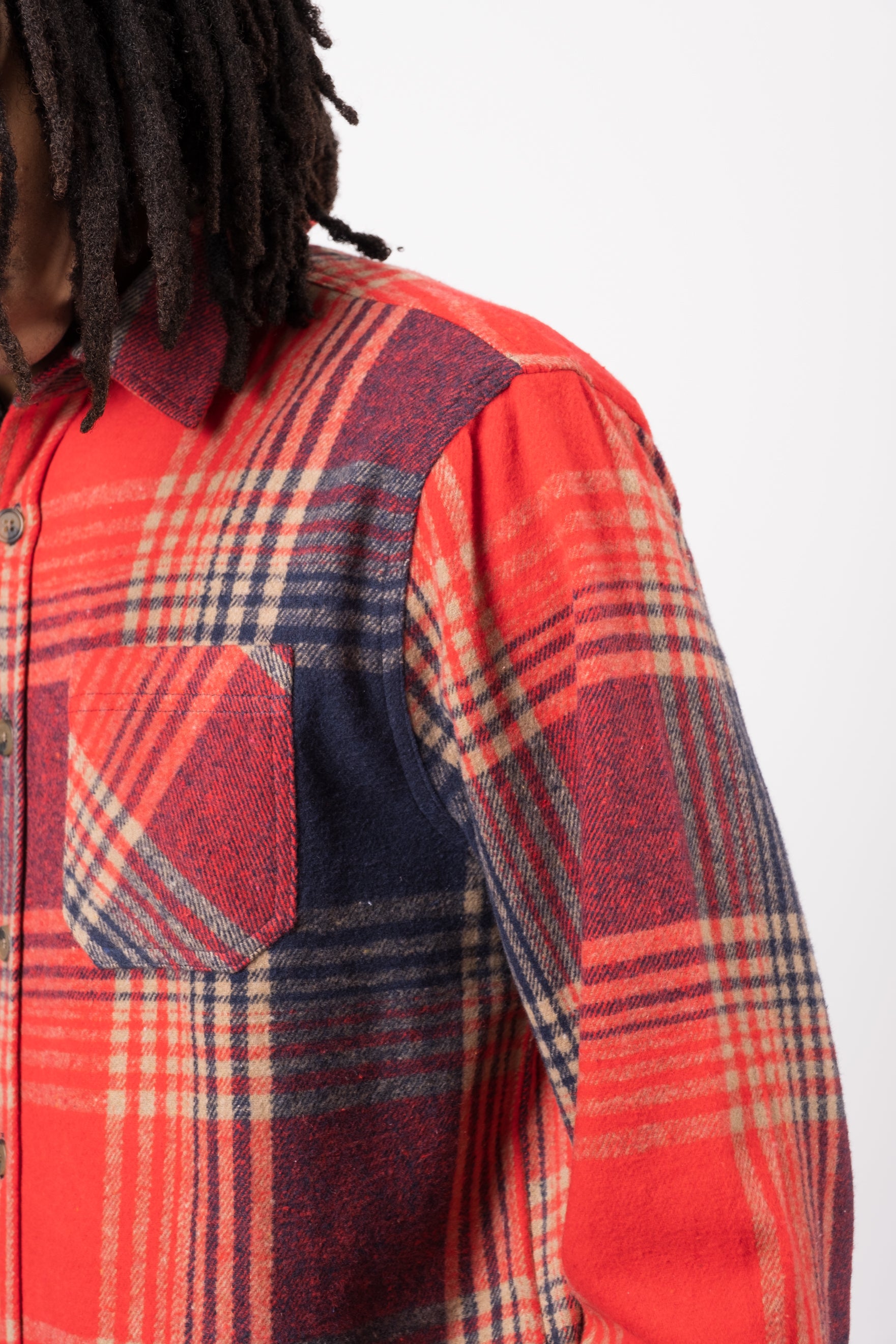 Heavy cotton blend button-down shacket
#color_red-tan-navy