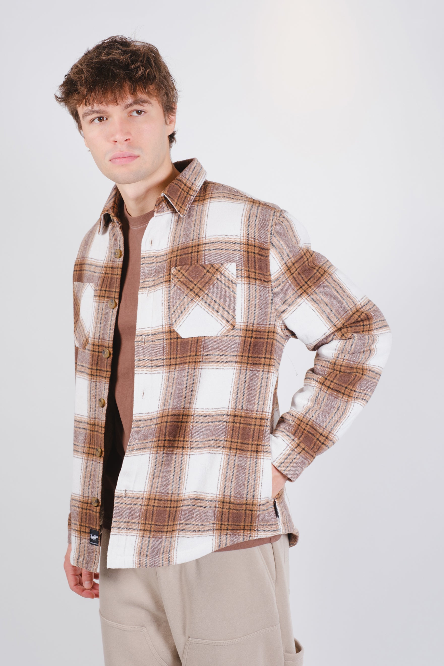 Heavy material flannel shacket #color_sandblack