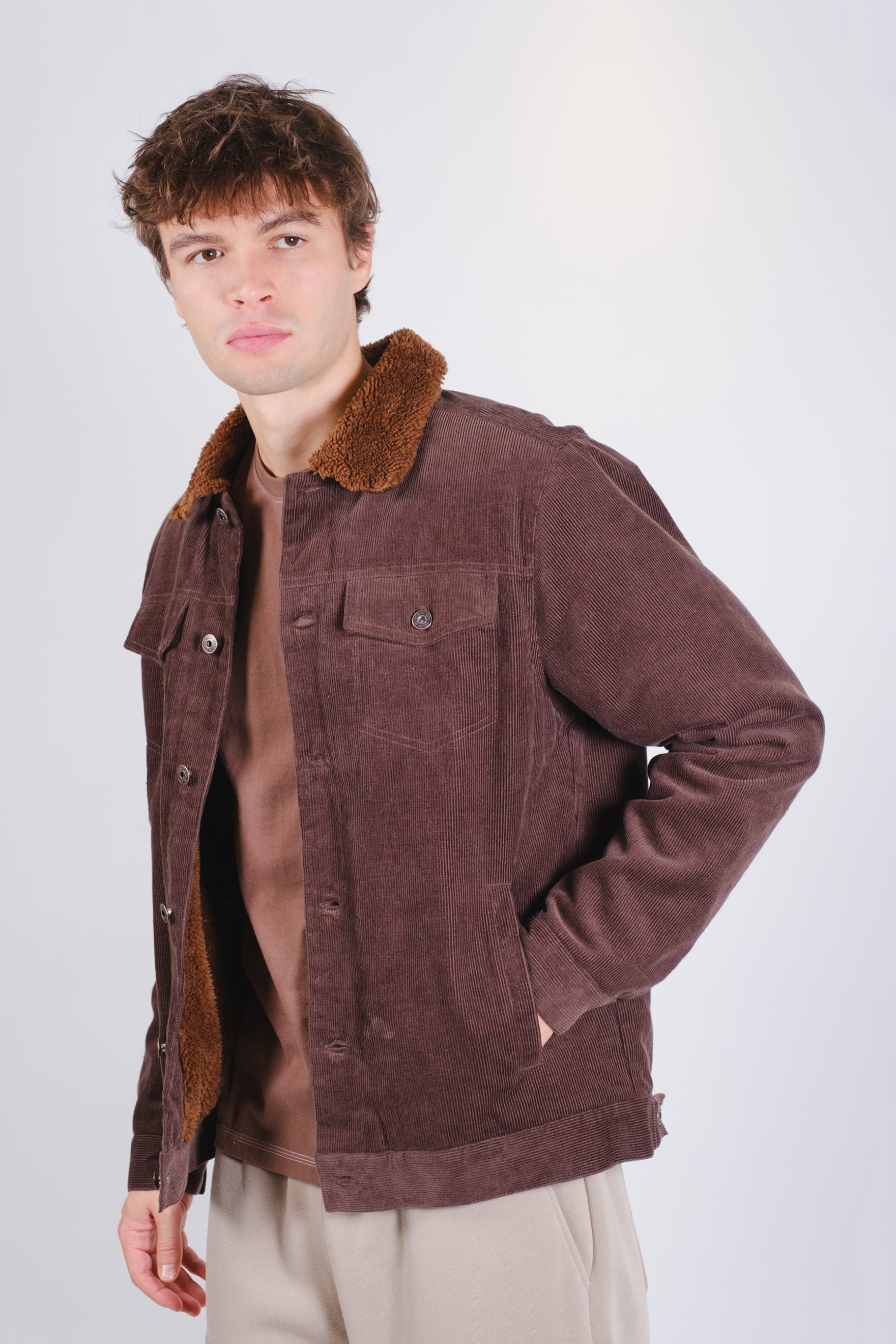 #color_brown