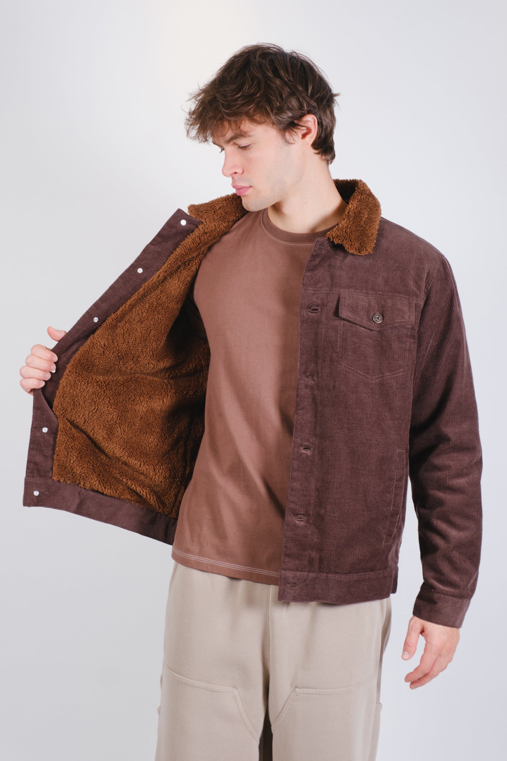 #color_brown