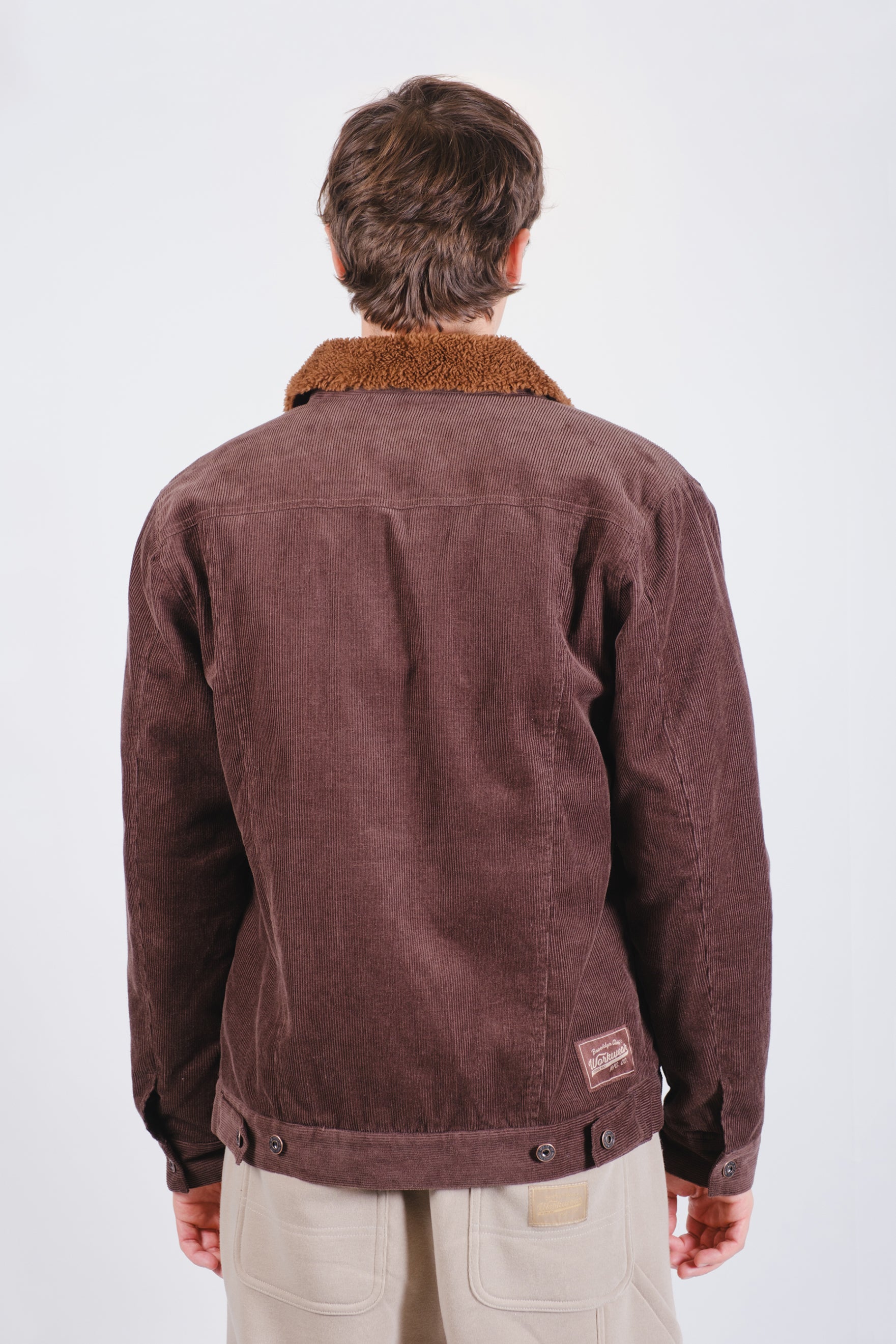 #color_brown
