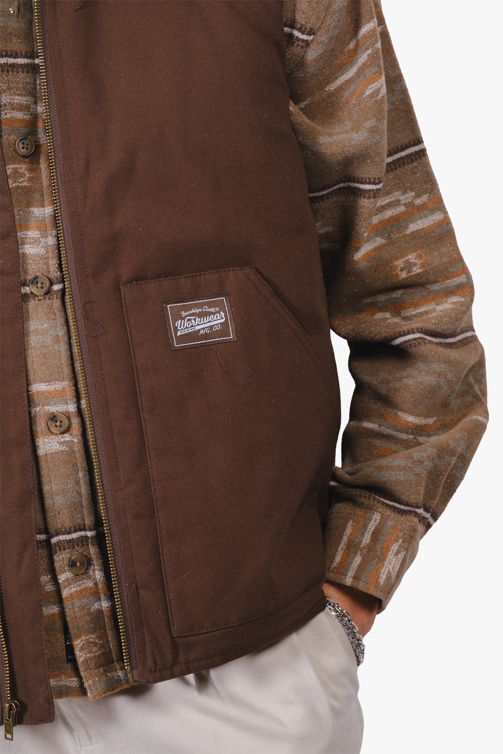 #color_brown