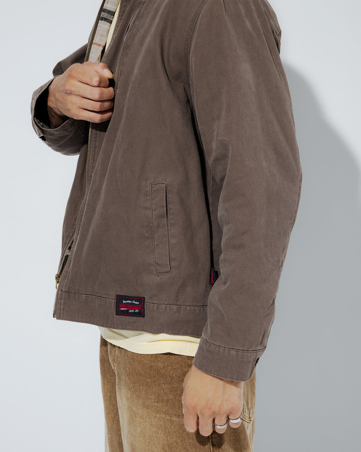 #color_brown