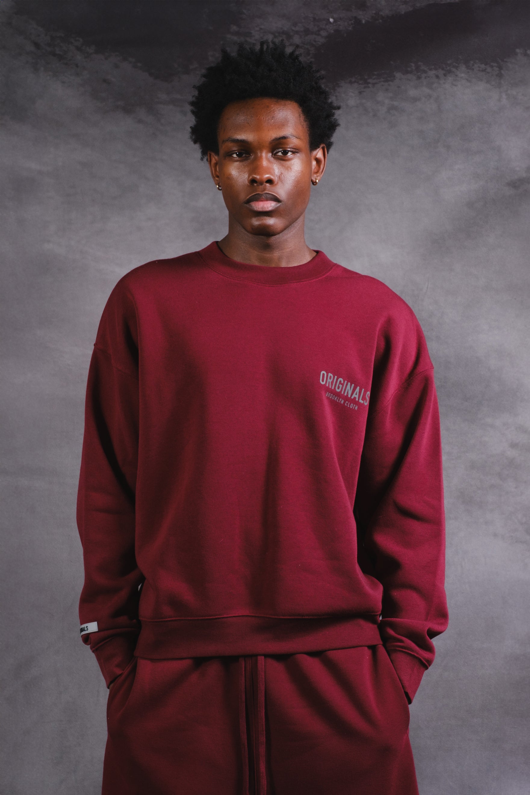 Elegant and comfortable Brooklyn Cloth Originals Crewneck
#color_dark cherry