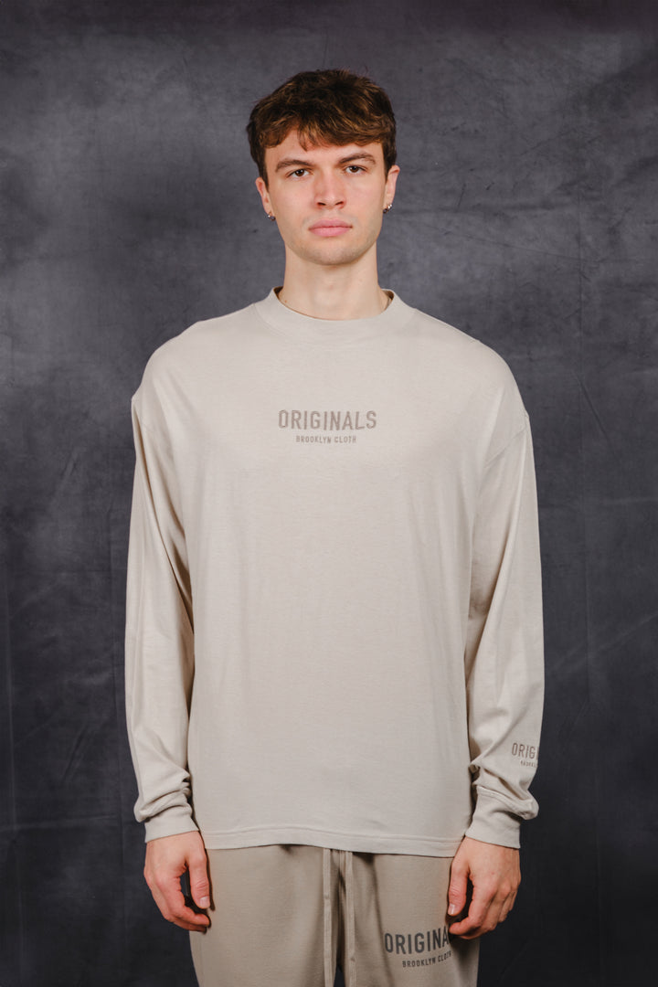 Men’s Tonal Embroidered Originals Long Sleeve Tee 
#color_pumice-stone